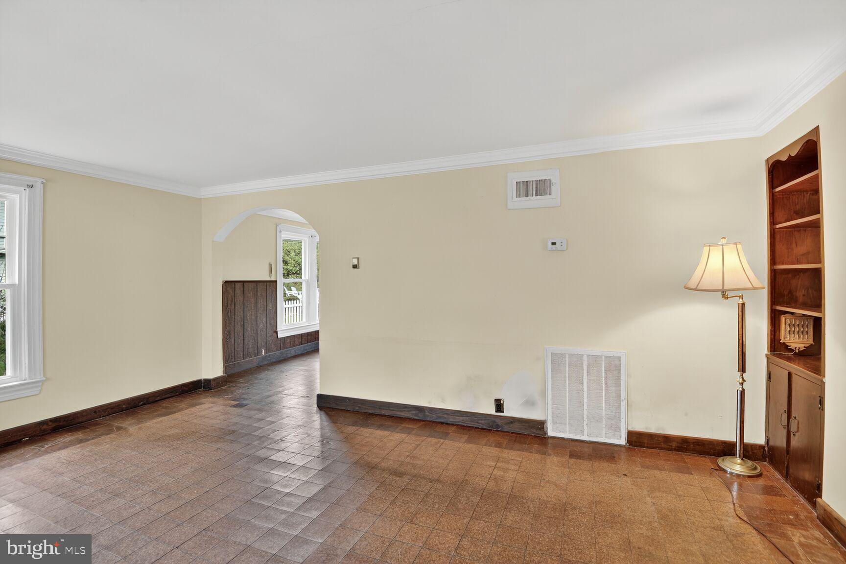 CLAIBORNE - Residential