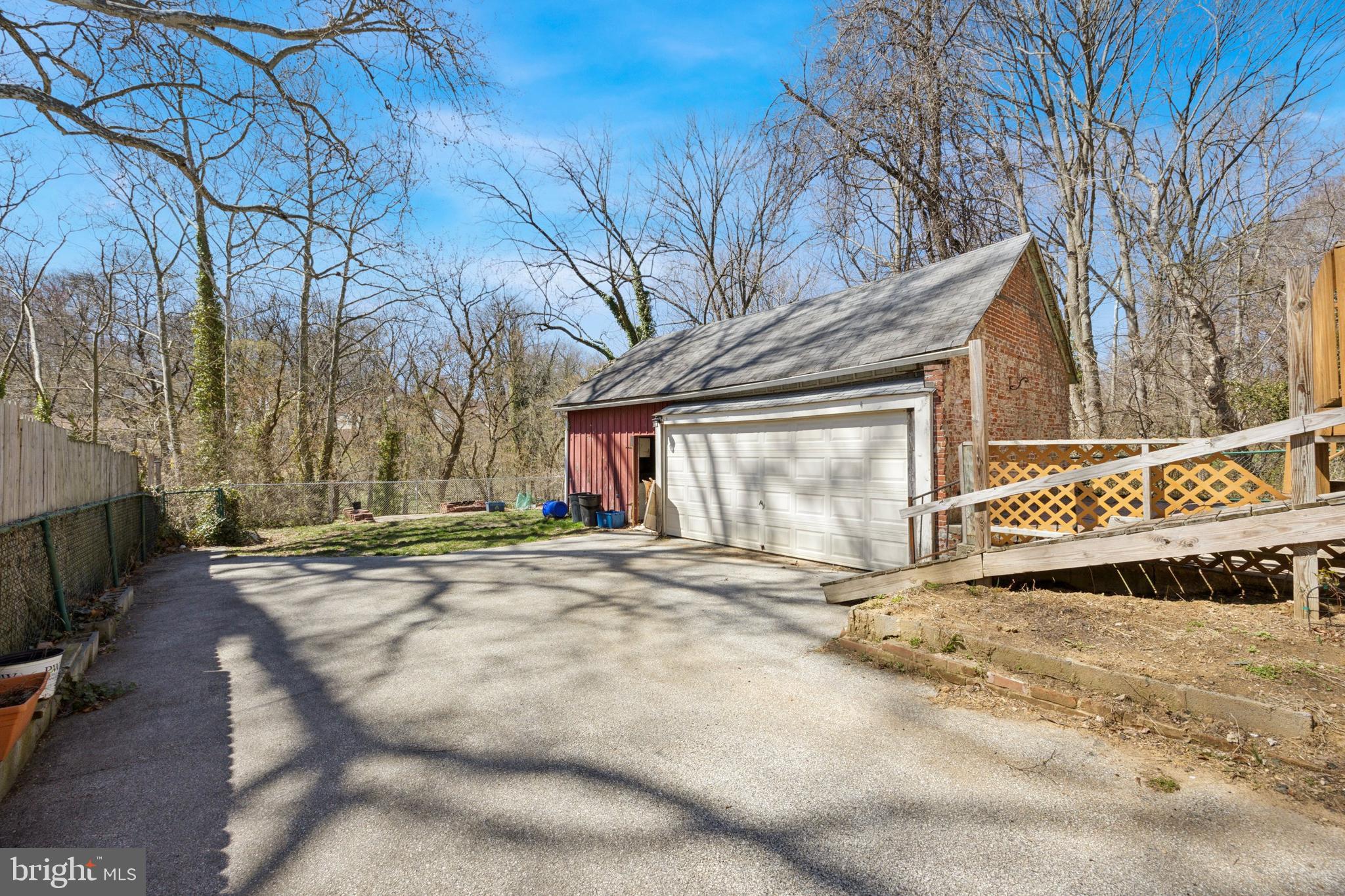 DREXEL HILL - Residential