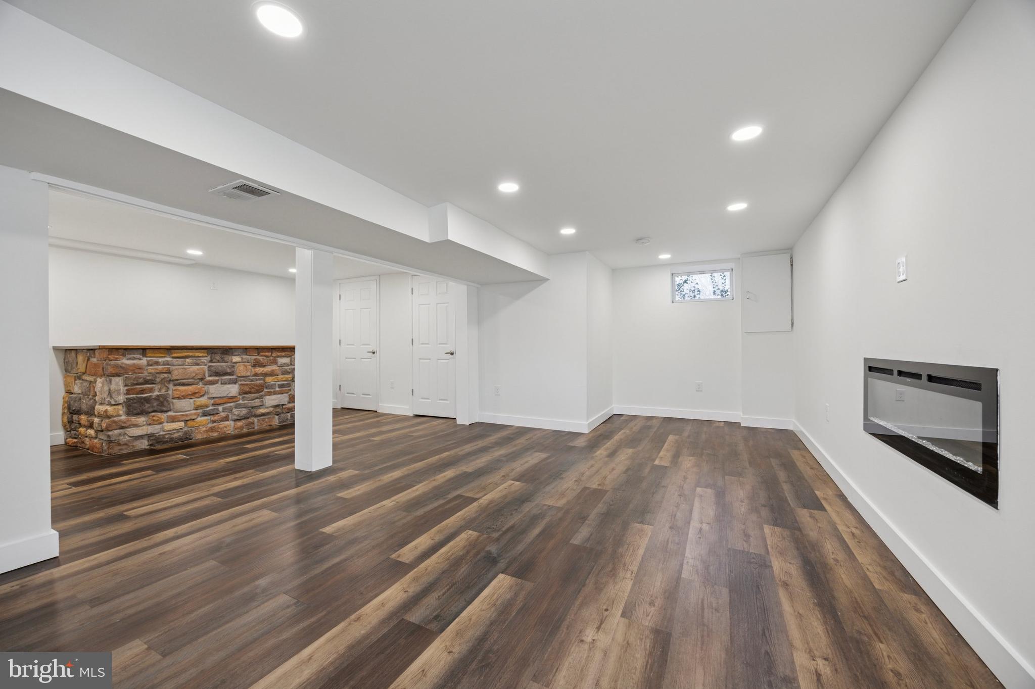 DREXEL HILL - Residential