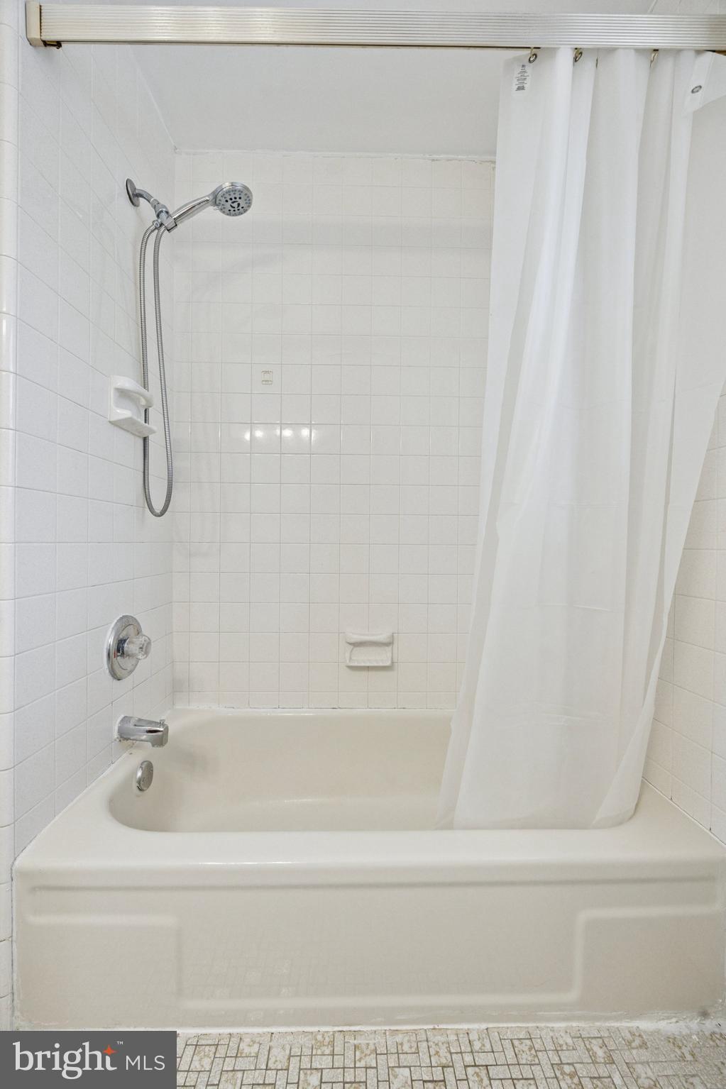 DREXEL HILL - Residential