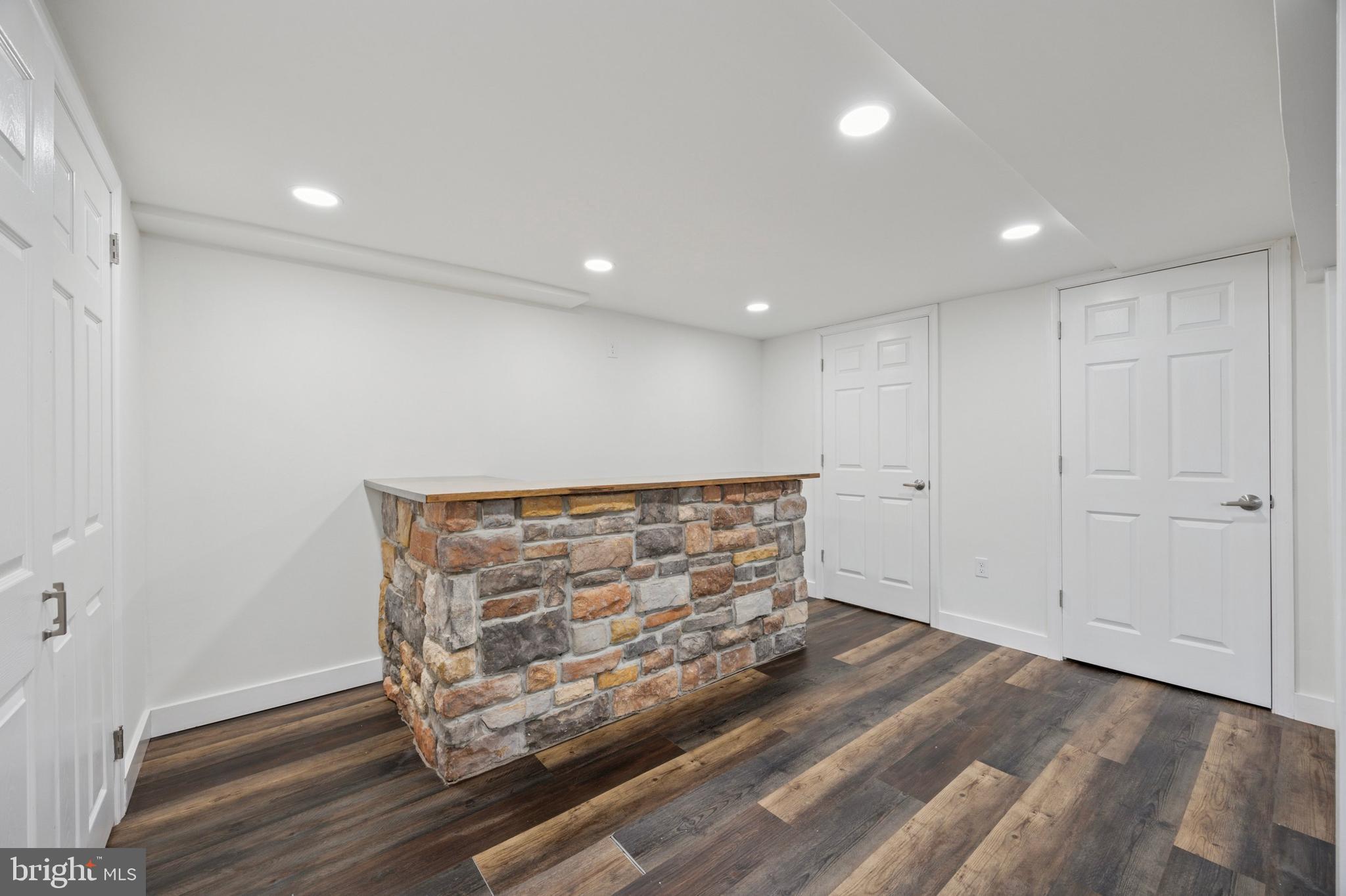 DREXEL HILL - Residential