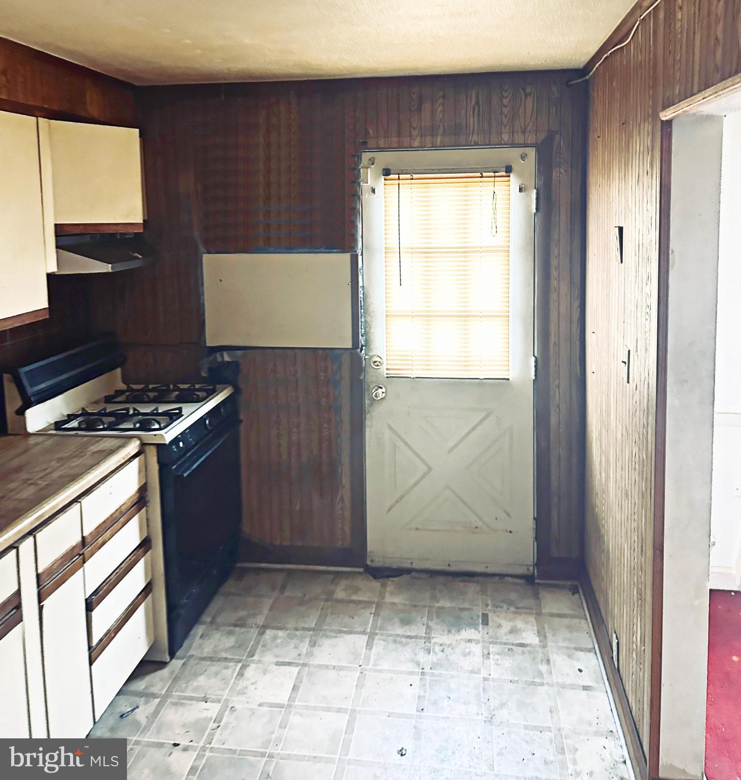 ROGNEL HEIGHTS - Residential