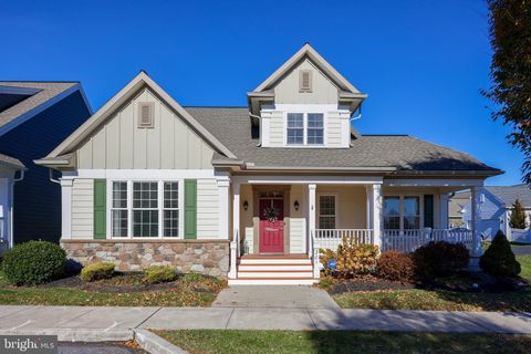 Photo of 301 Liberty Street, Ephrata, PA 17522 (MLS # PALA2060532)