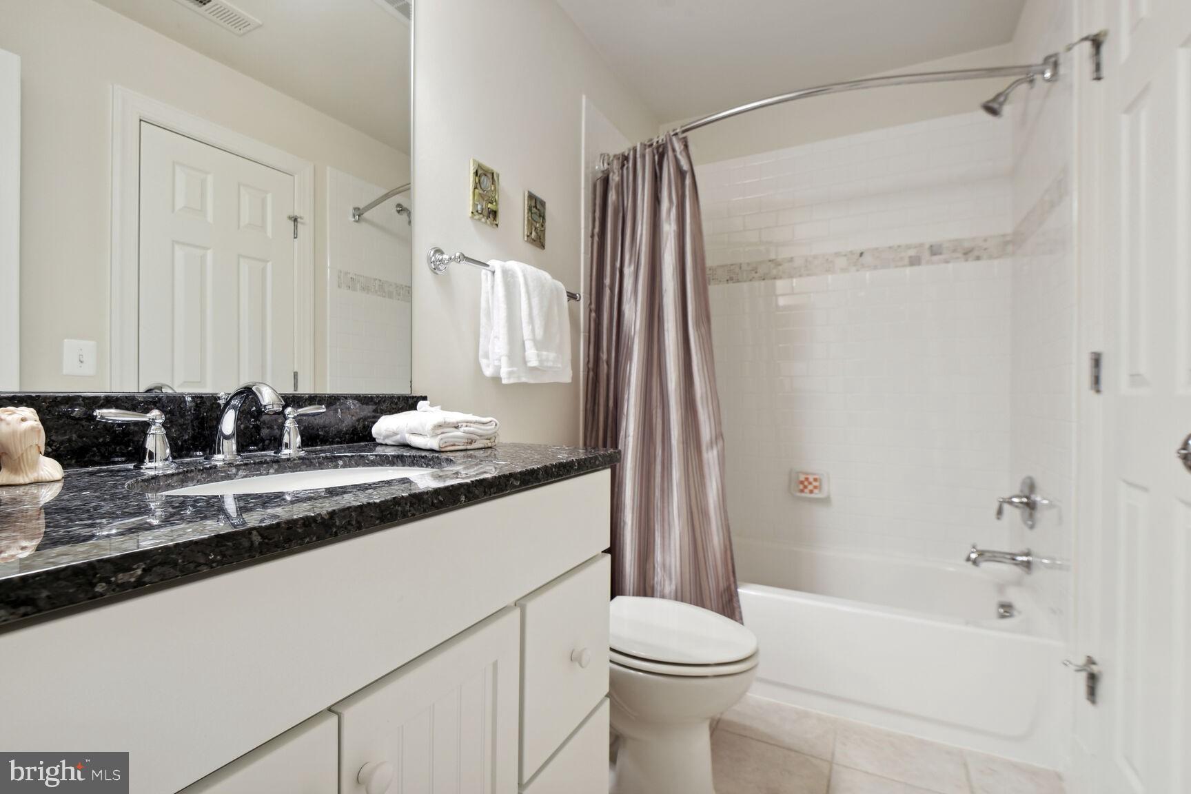 CLARENFORD - Residential