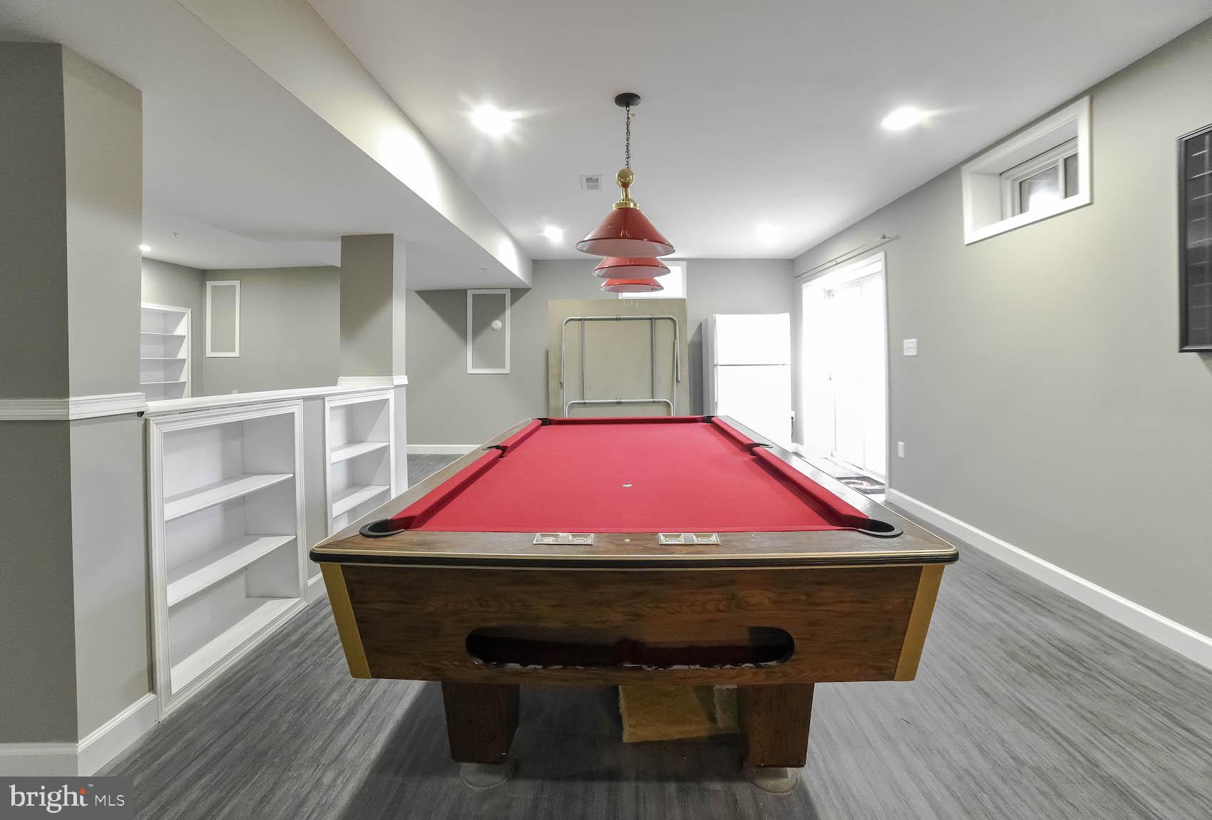 GREENBRIER - Residential