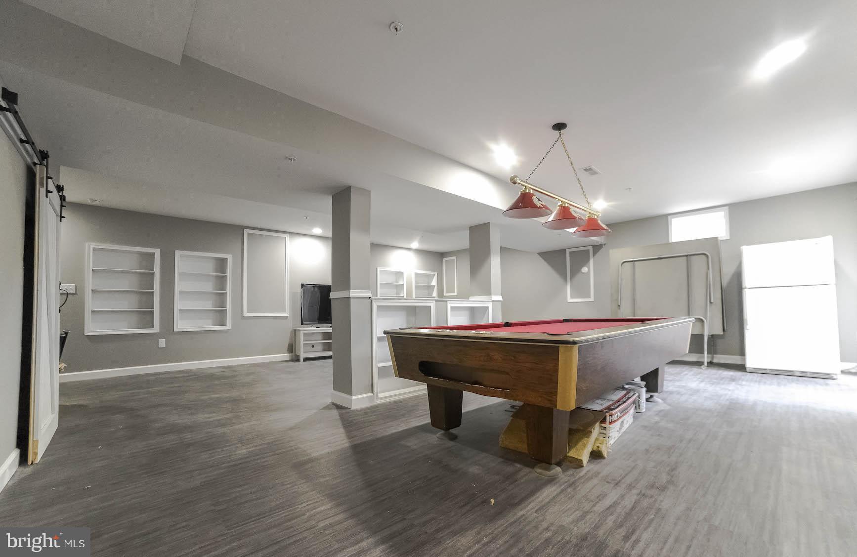 GREENBRIER - Residential