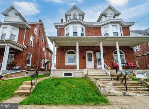 Photo of 16 E Washington Street, FLEETWOOD, PA 19522 (MLS # PABK2071288)