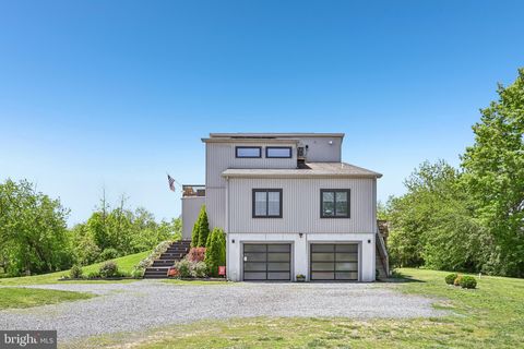 11 S FORK LANDING ROAD CINNAMINSON NJ 08077