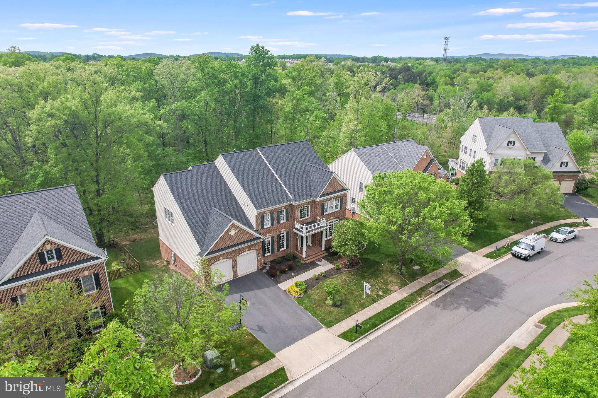 THE REGENTS AT LAKE MANASSAS - Residential