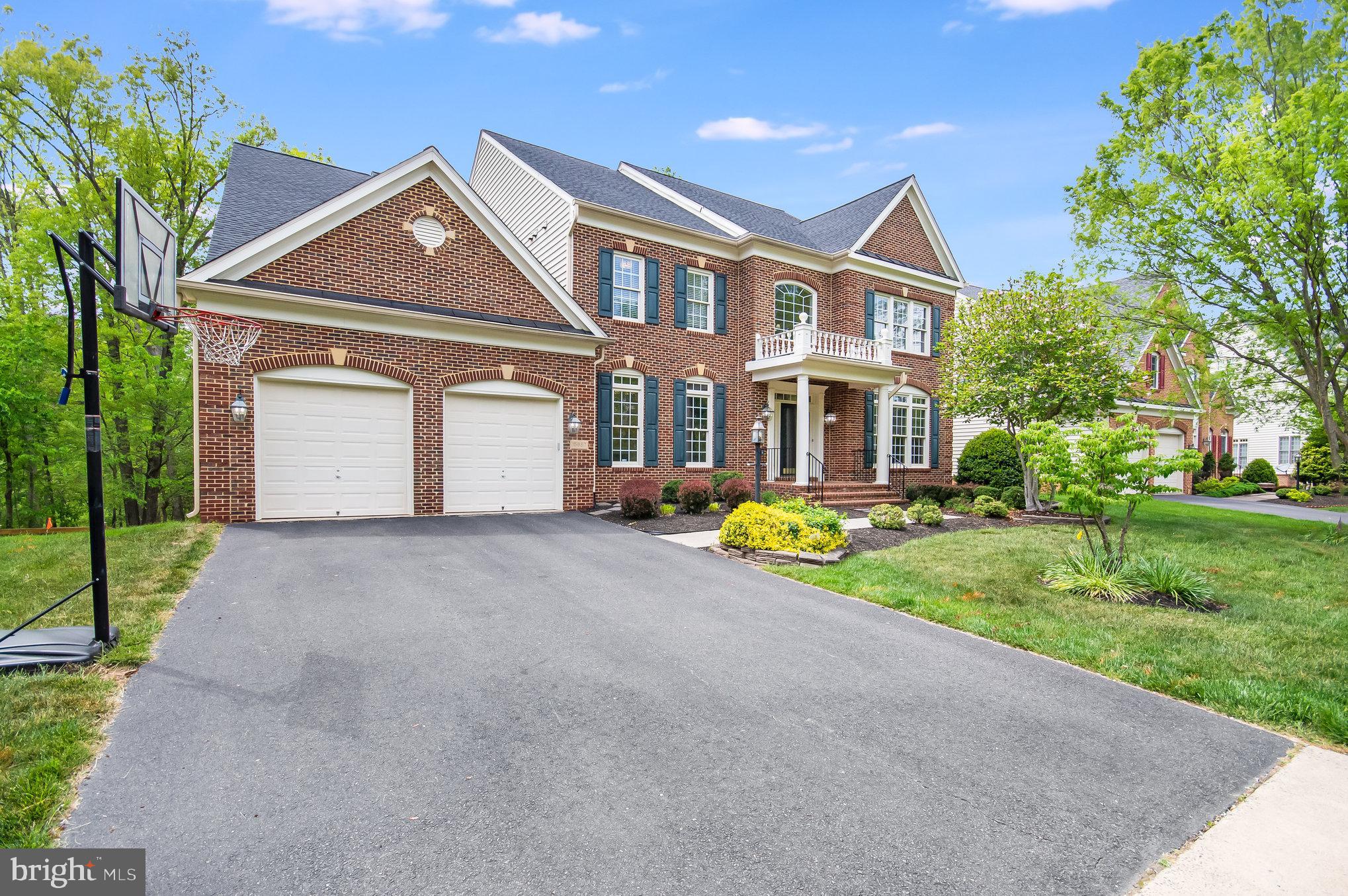 THE REGENTS AT LAKE MANASSAS - Residential