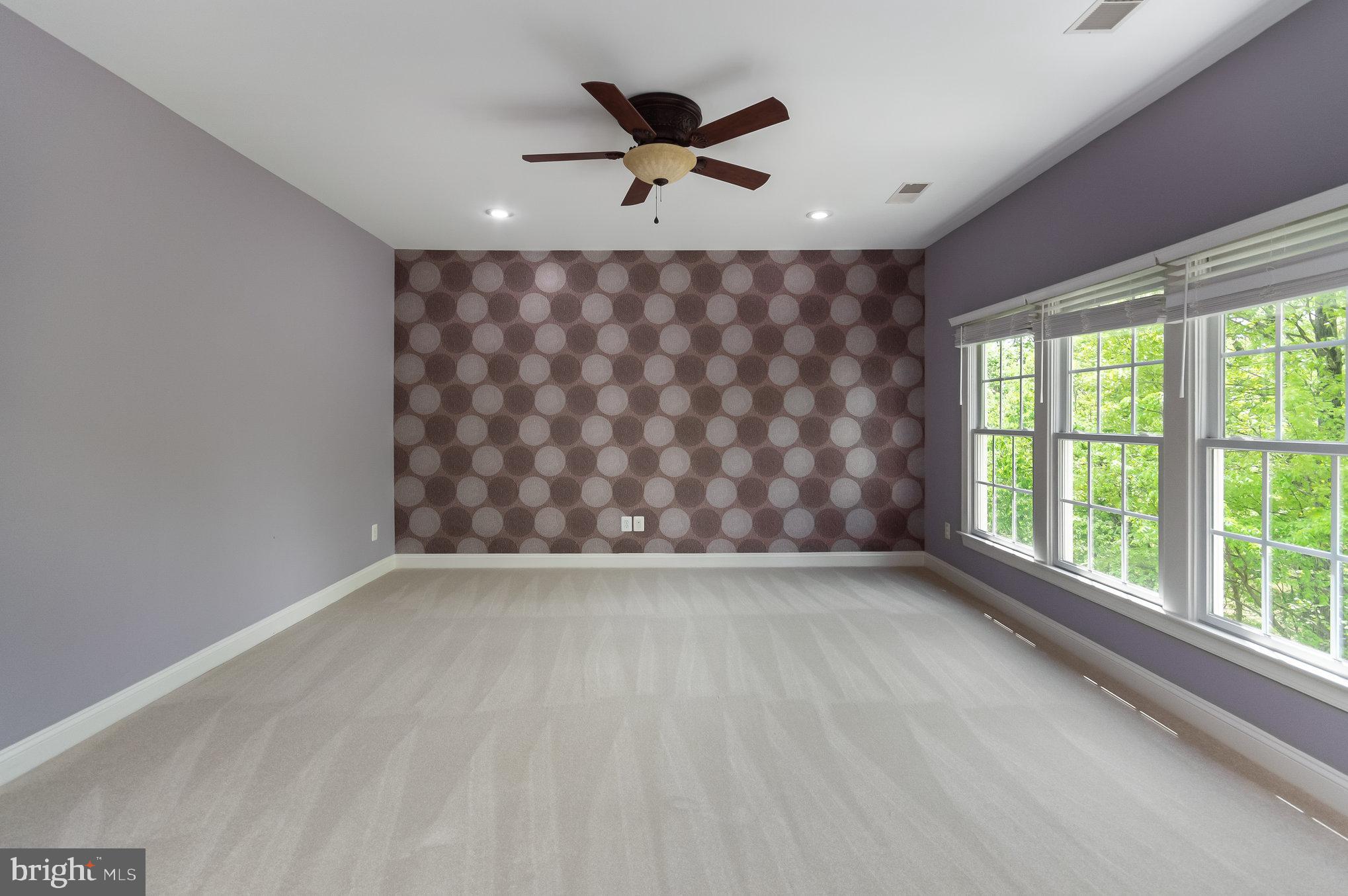 THE REGENTS AT LAKE MANASSAS - Residential