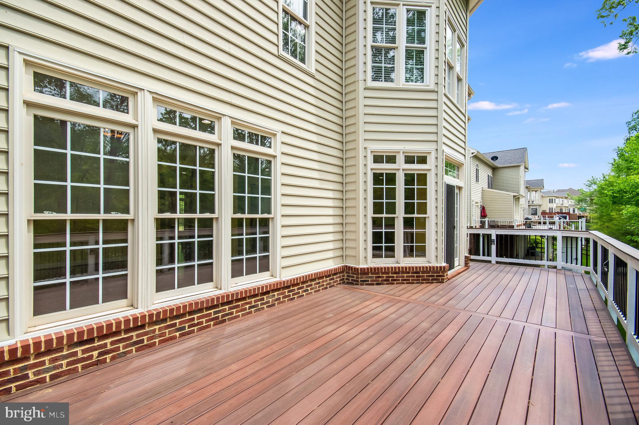 THE REGENTS AT LAKE MANASSAS - Residential