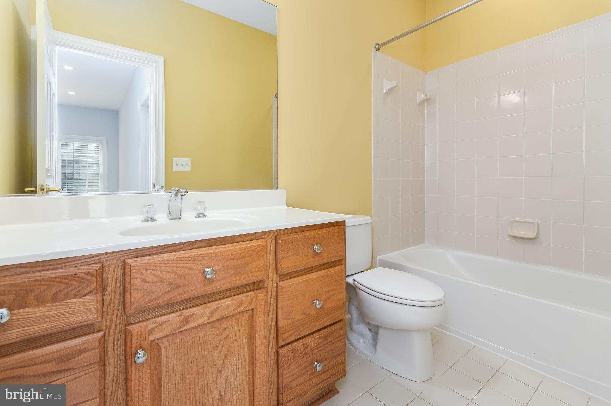 THE REGENTS AT LAKE MANASSAS - Residential