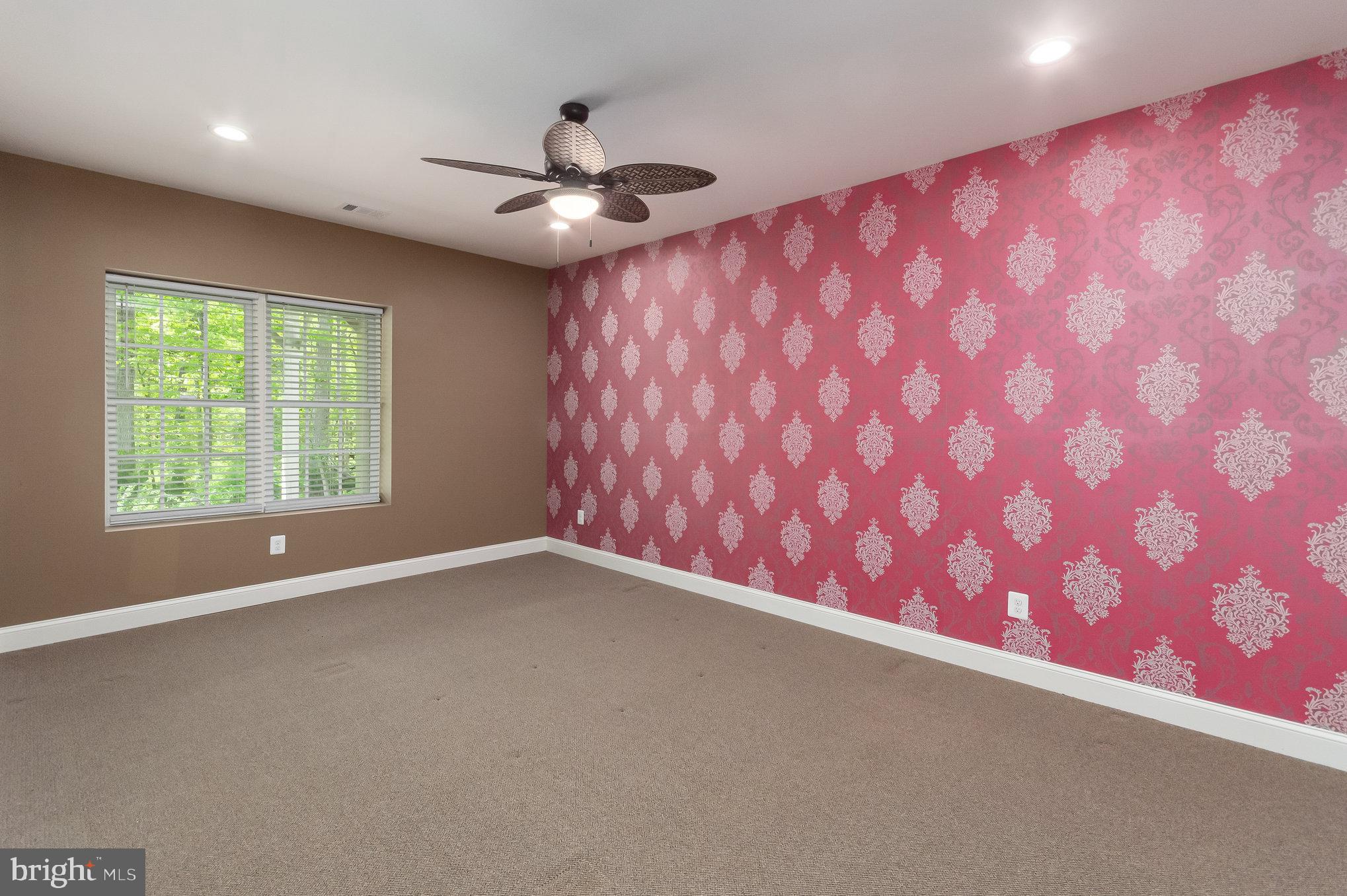 THE REGENTS AT LAKE MANASSAS - Residential