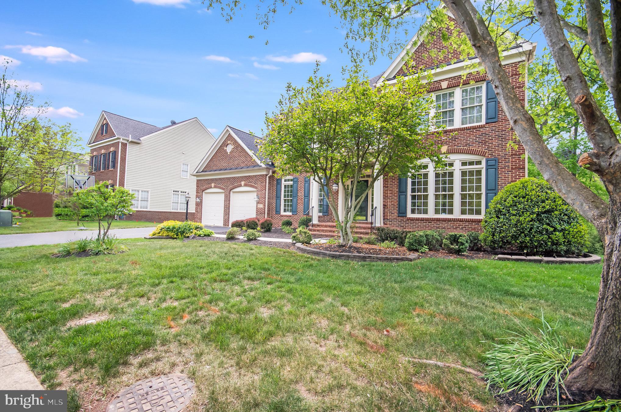 THE REGENTS AT LAKE MANASSAS - Residential