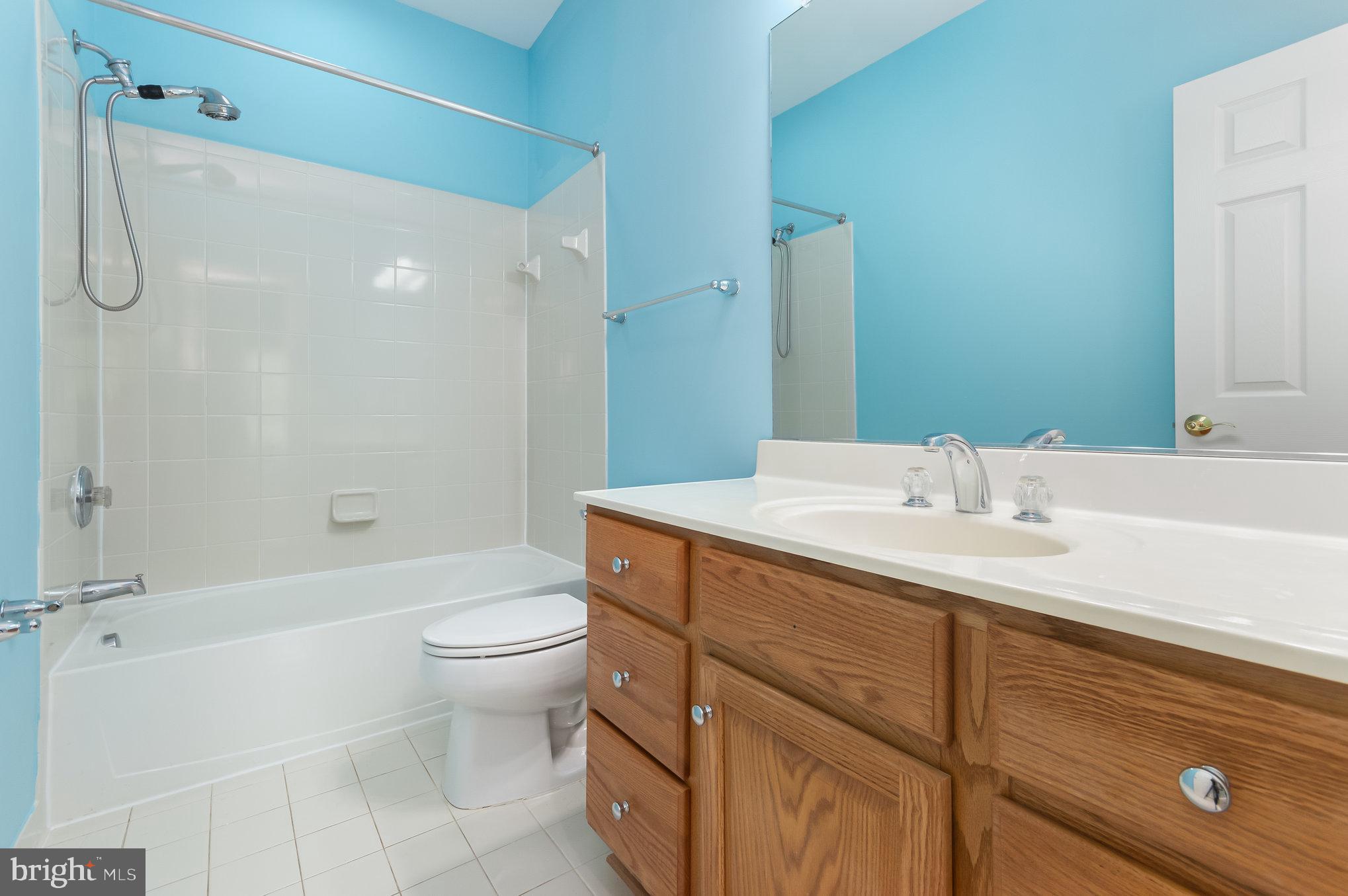 THE REGENTS AT LAKE MANASSAS - Residential