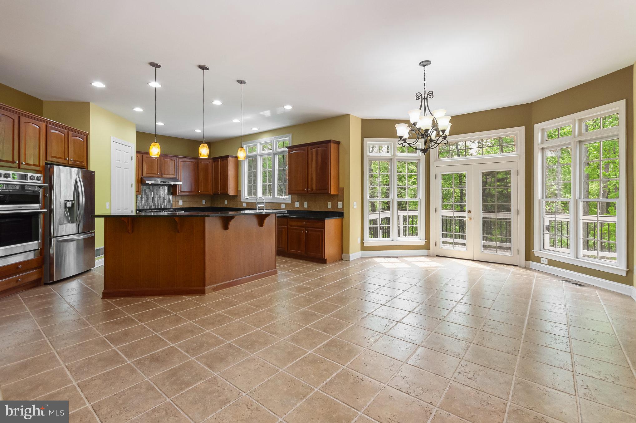 THE REGENTS AT LAKE MANASSAS - Residential