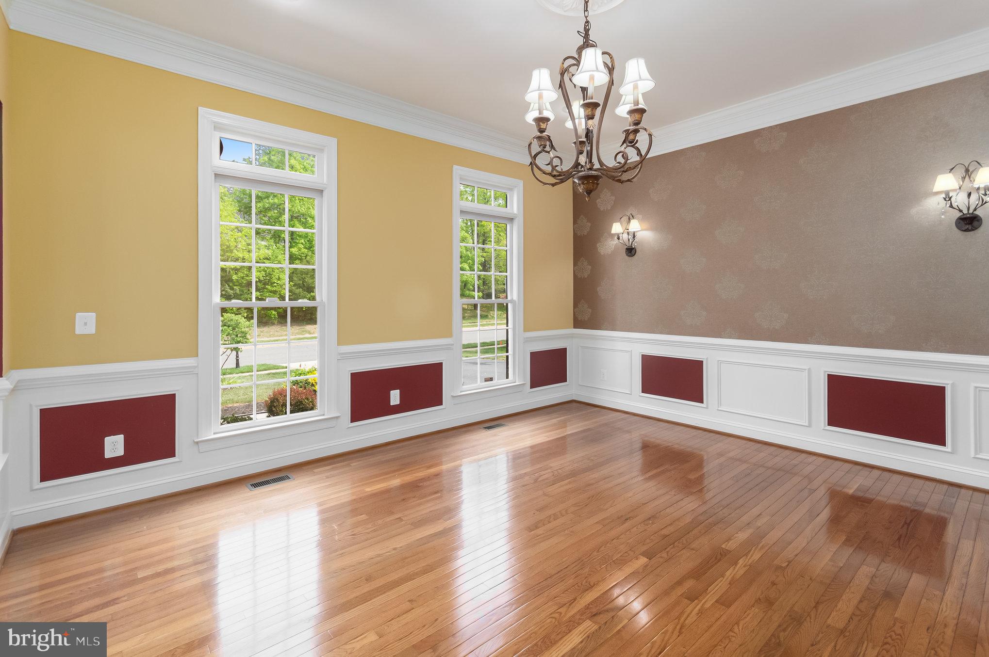 THE REGENTS AT LAKE MANASSAS - Residential