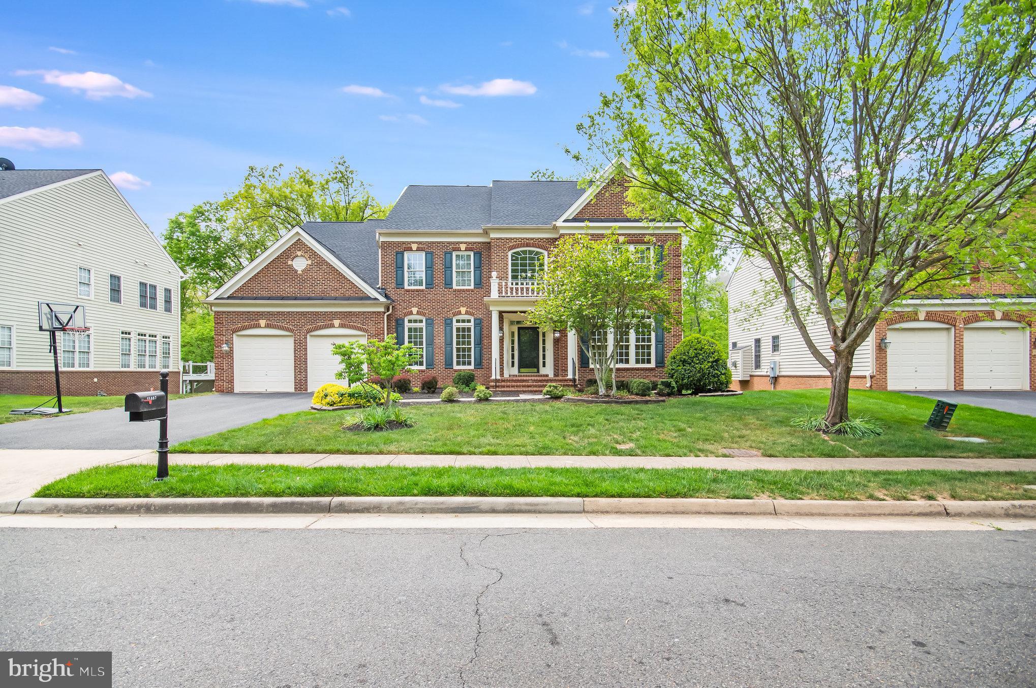 THE REGENTS AT LAKE MANASSAS - Residential