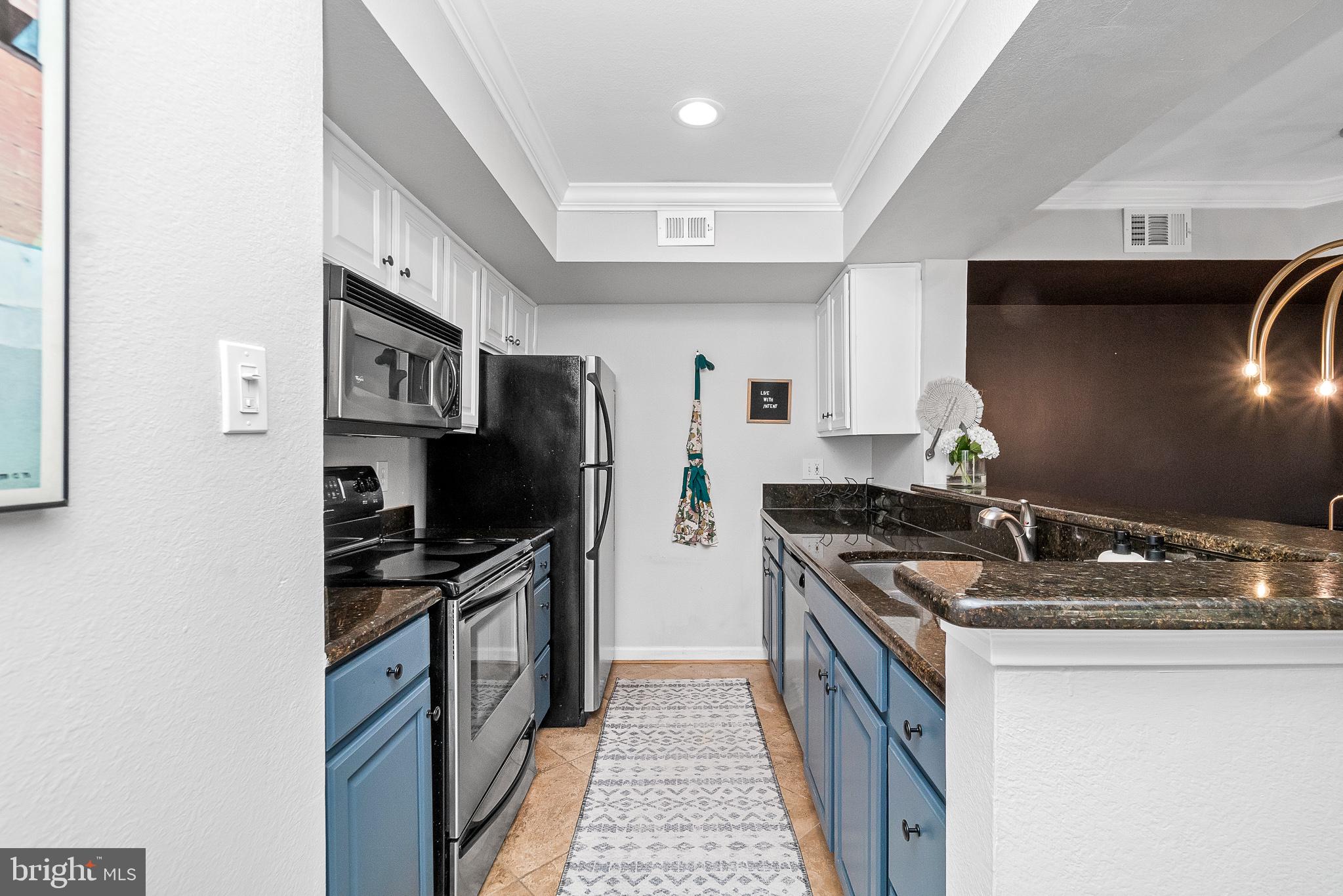 3315 WYNDHAM CIRCLE 2222