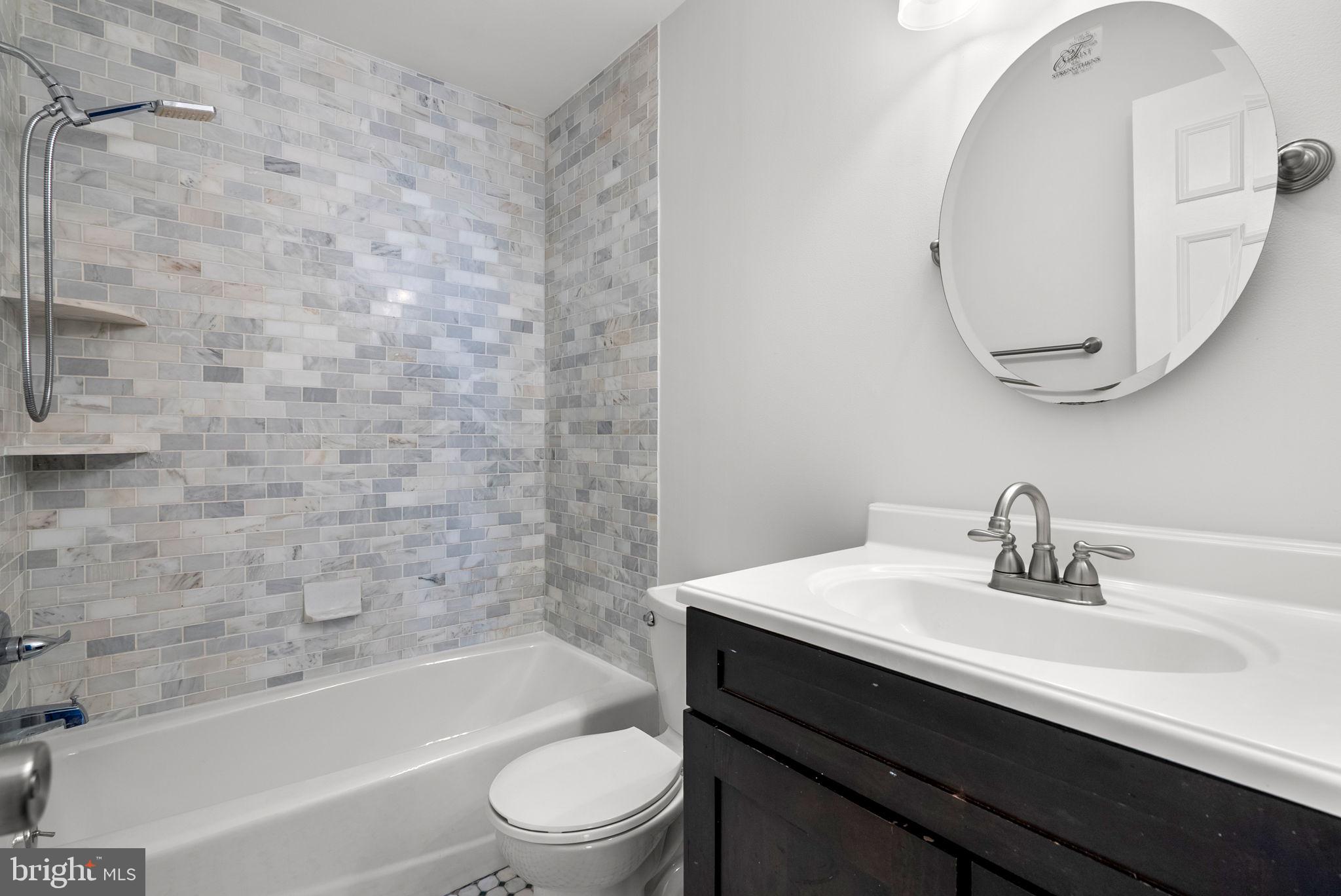 WATERS HOUSE - Residential