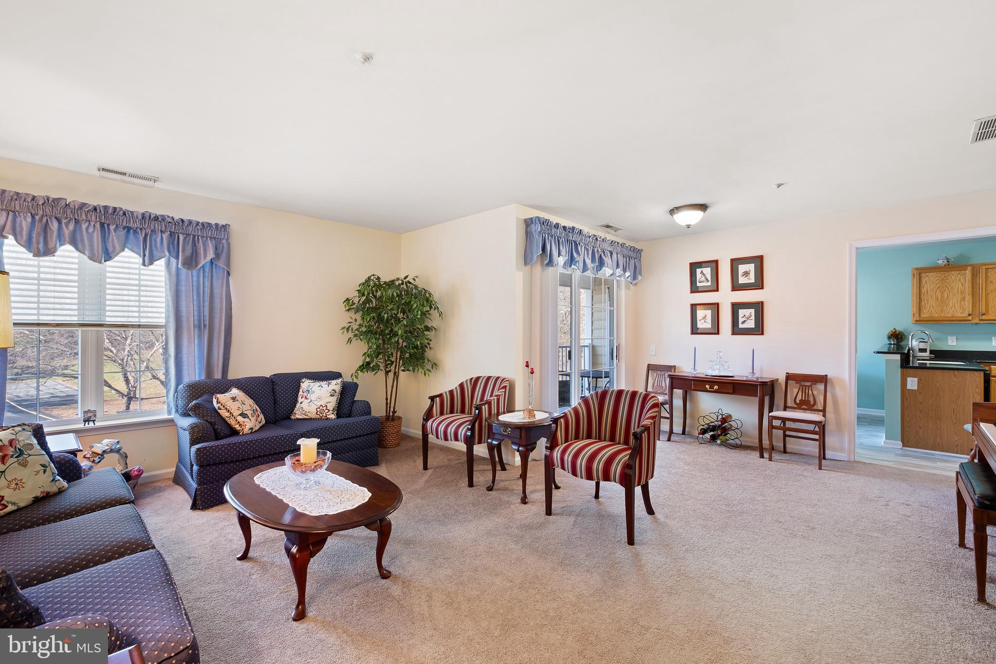 SOUTHRIDGE - Residential