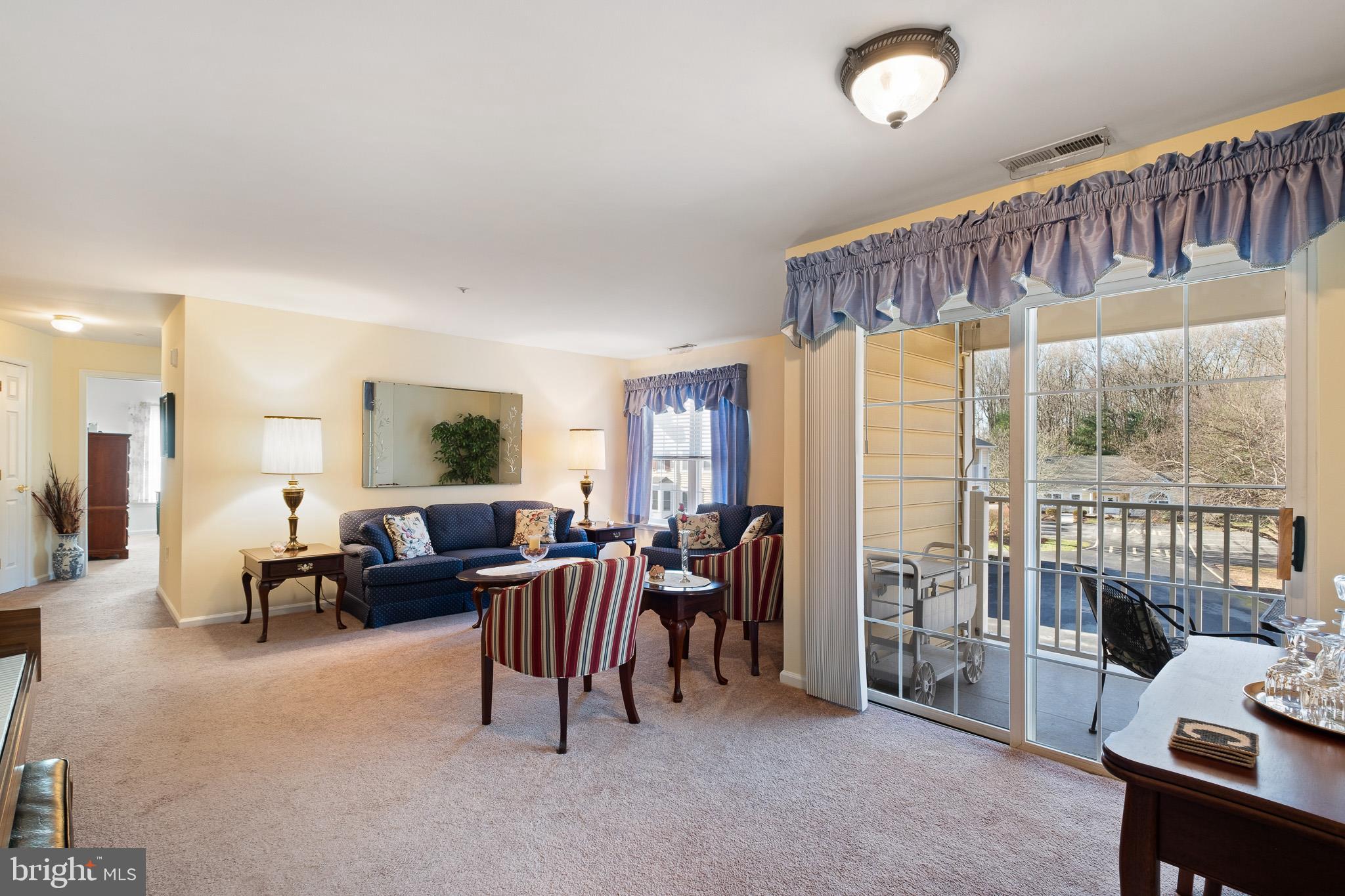 SOUTHRIDGE - Residential