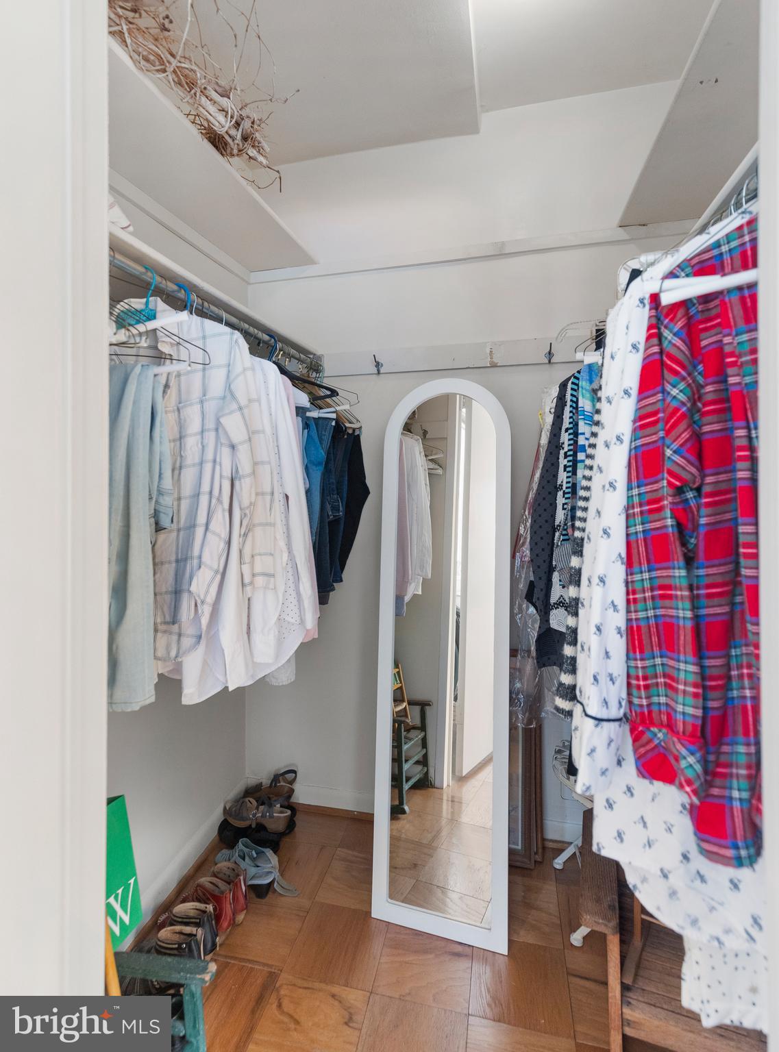 GROSVENOR PARK - Residential