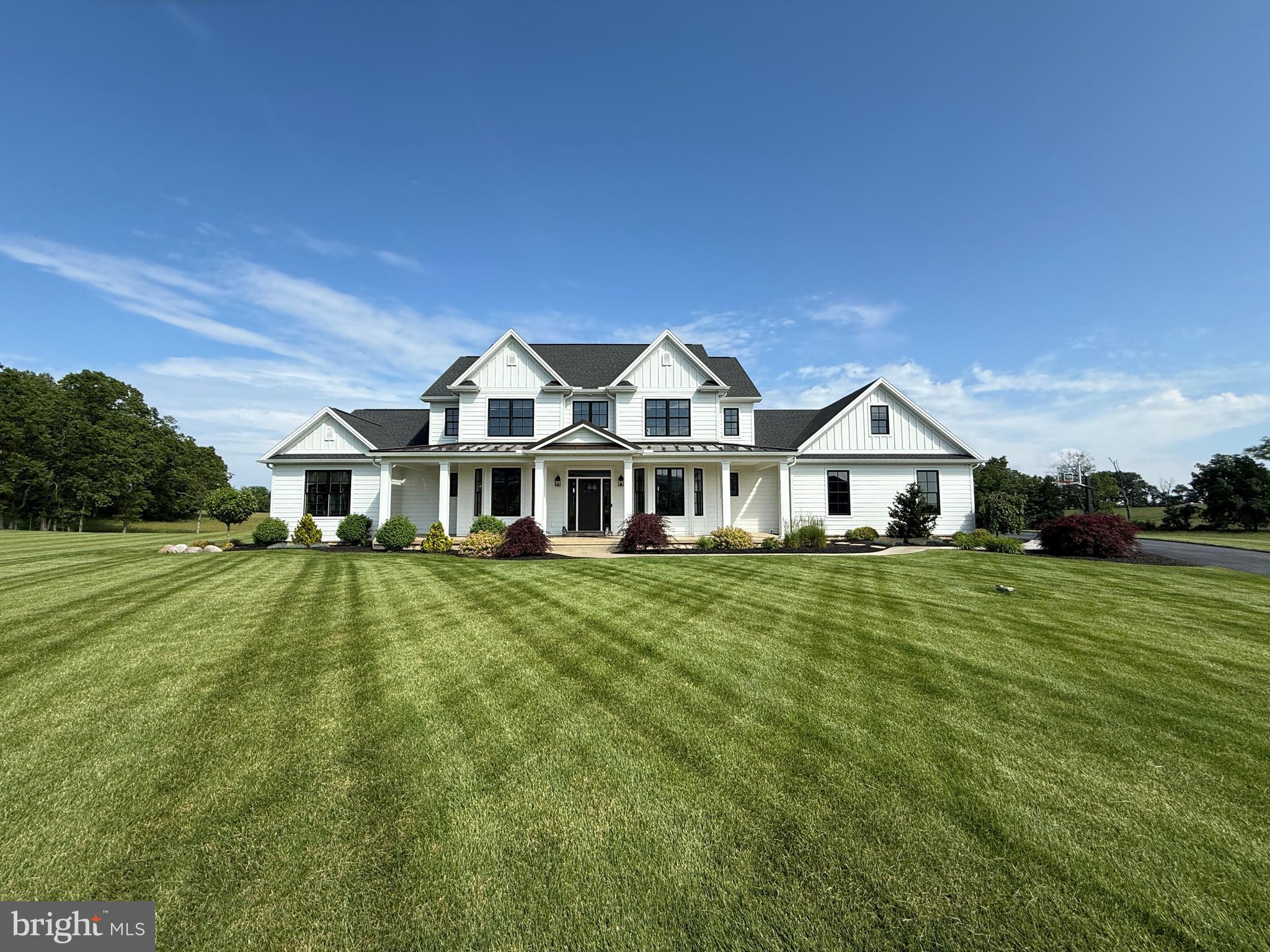 GLENDALE ESTATES - Residential