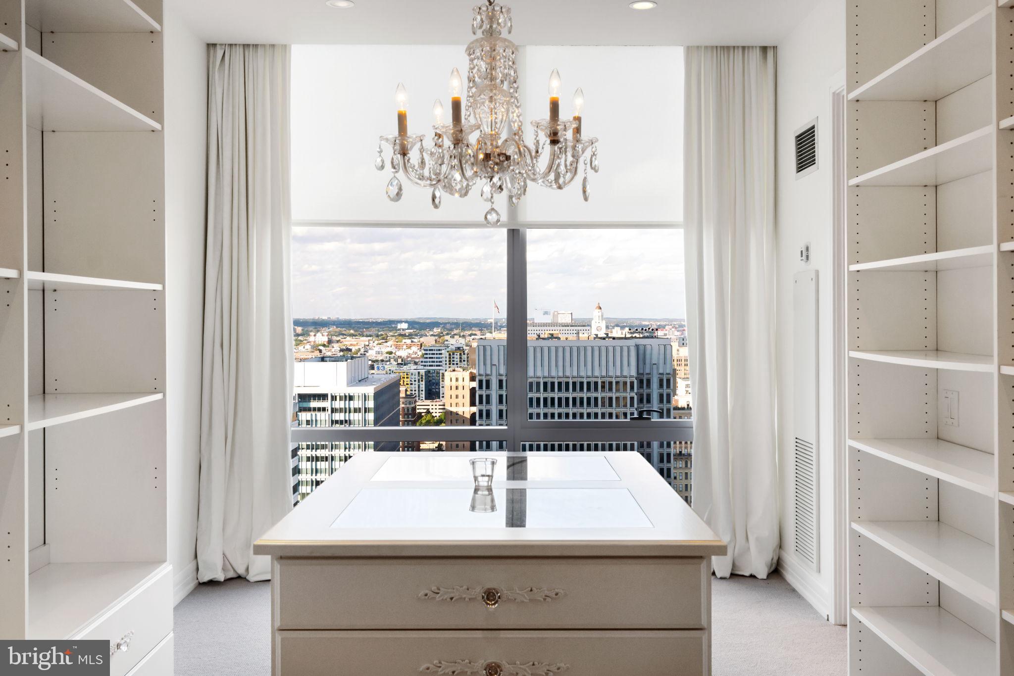 CENTER CITY - Residential