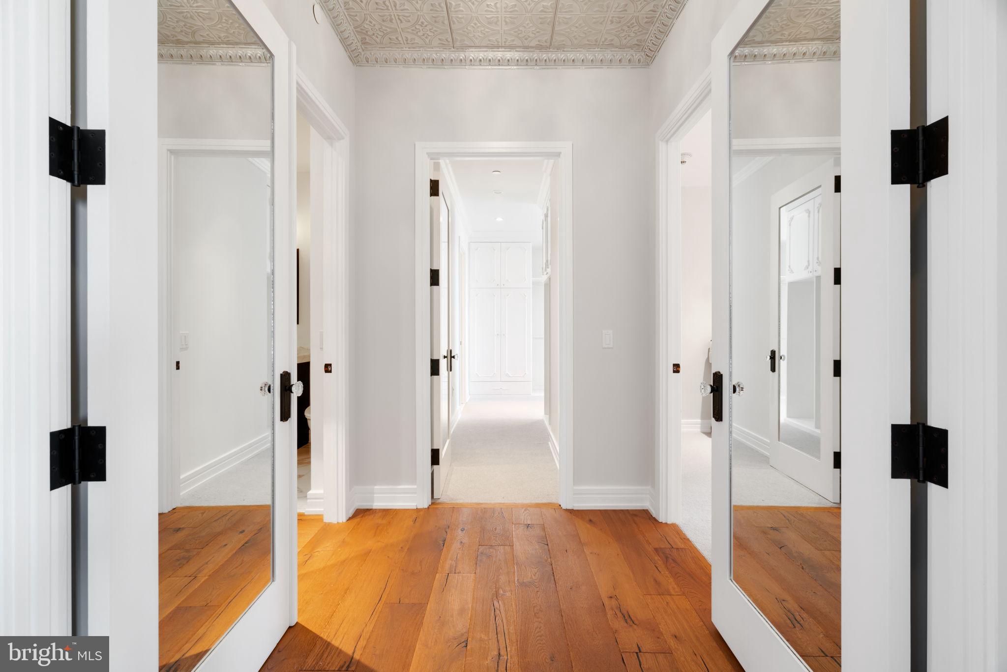 CENTER CITY - Residential