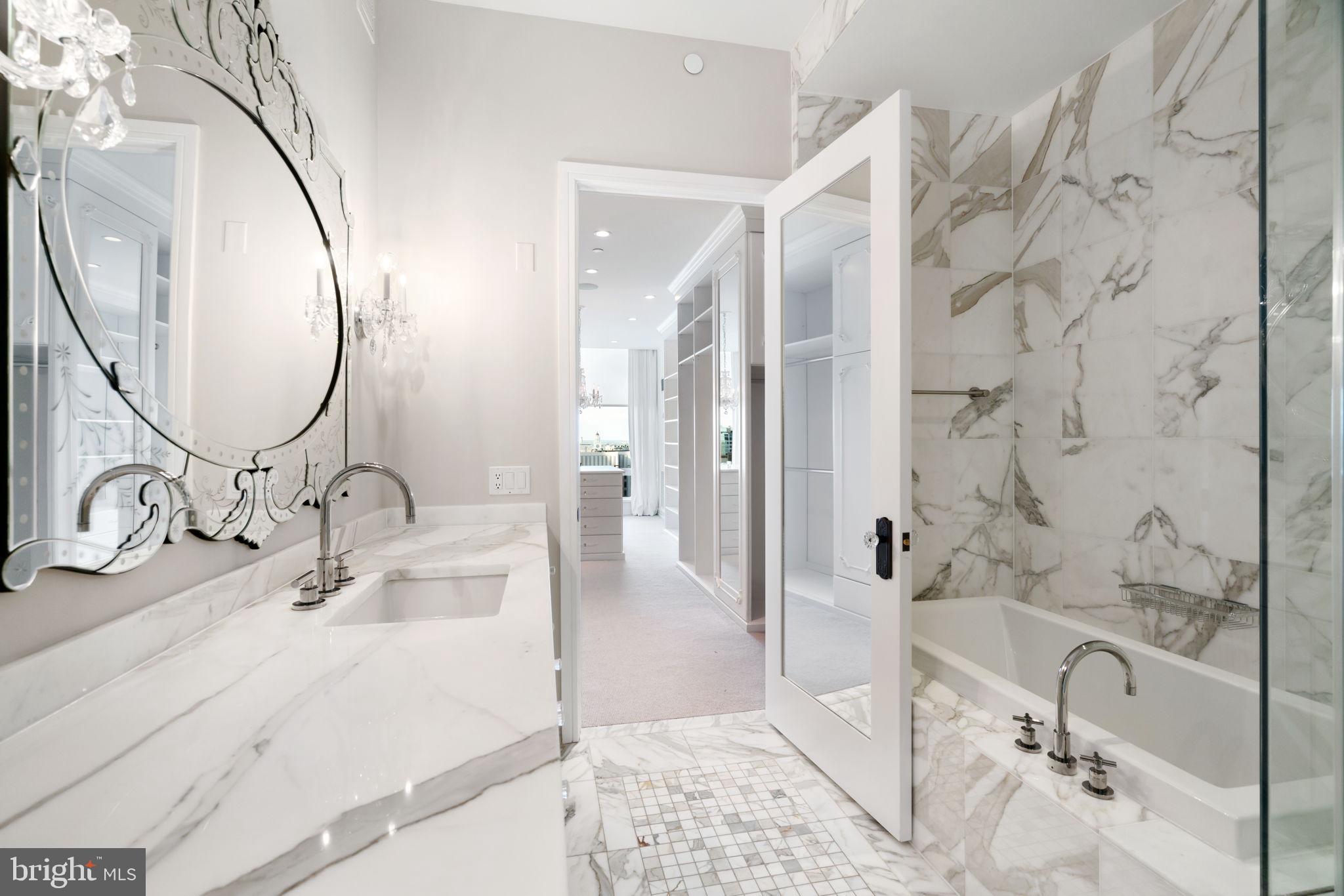 CENTER CITY - Residential