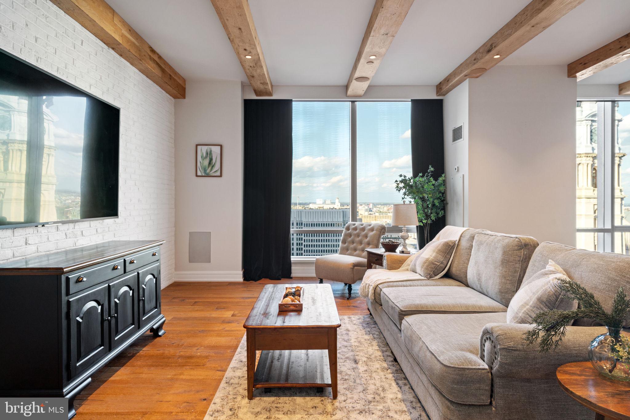 CENTER CITY - Residential