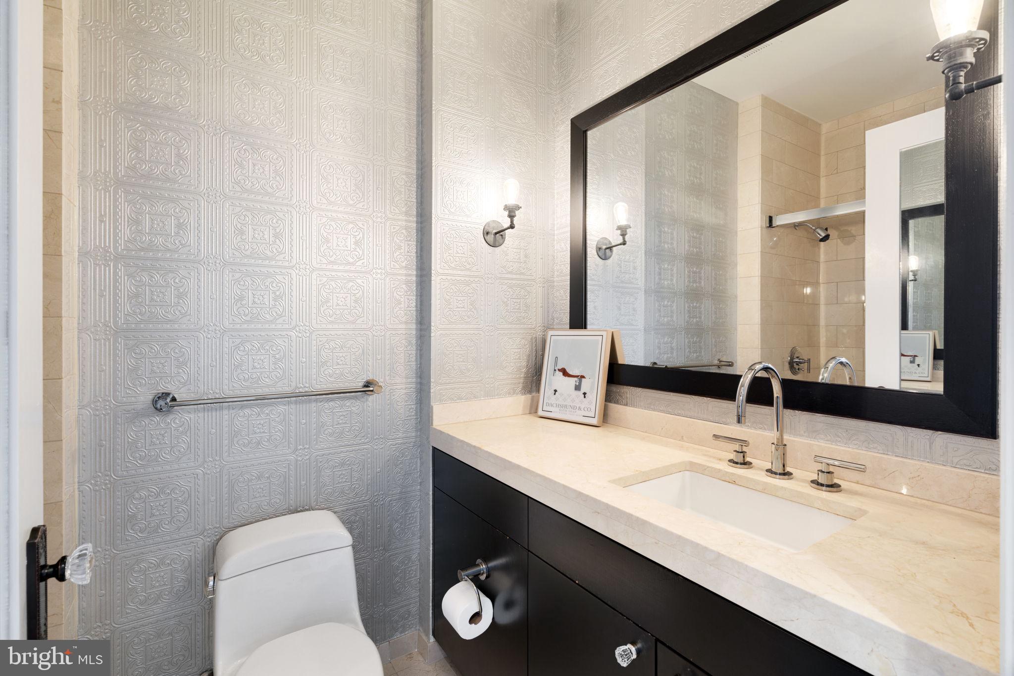 CENTER CITY - Residential