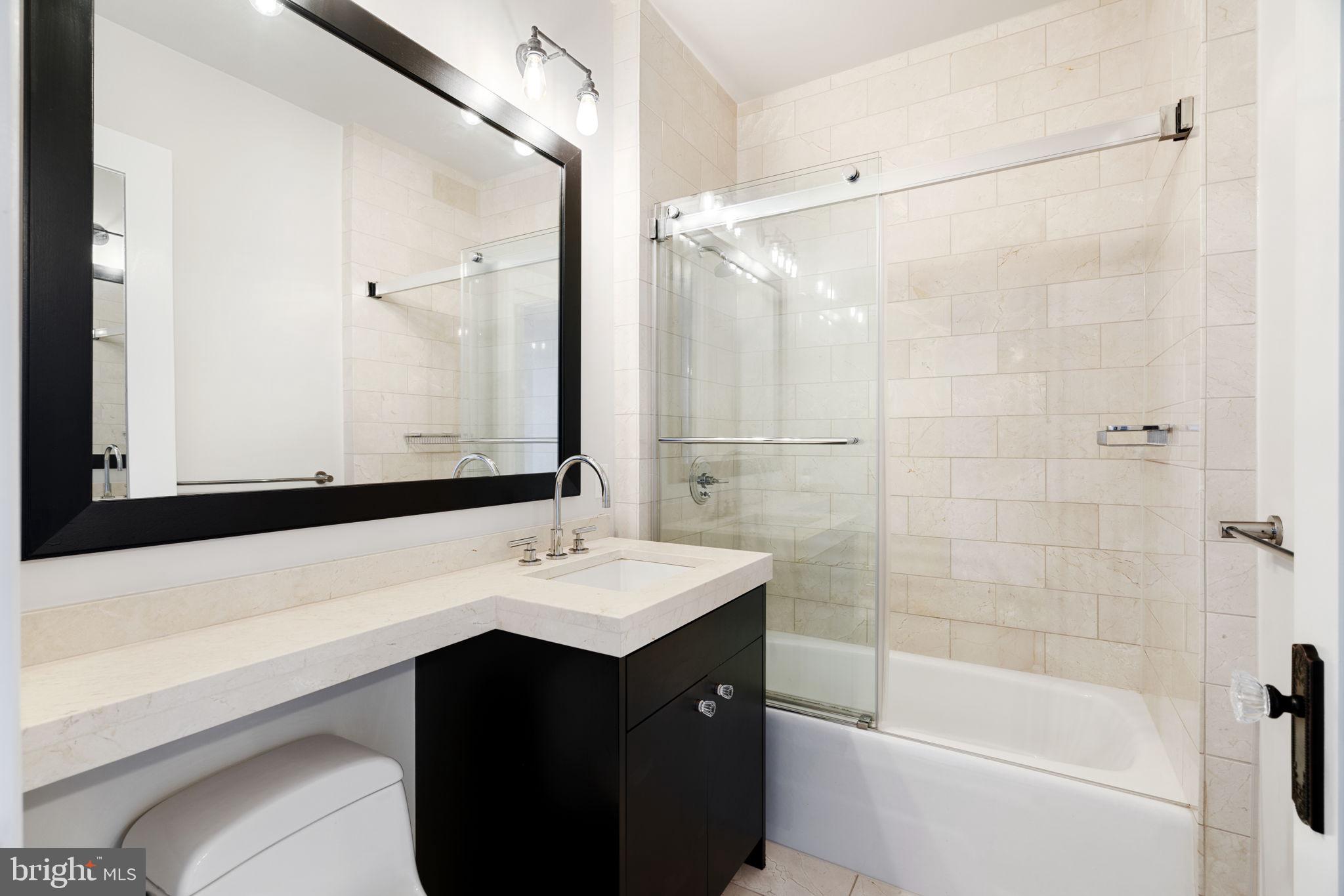 CENTER CITY - Residential