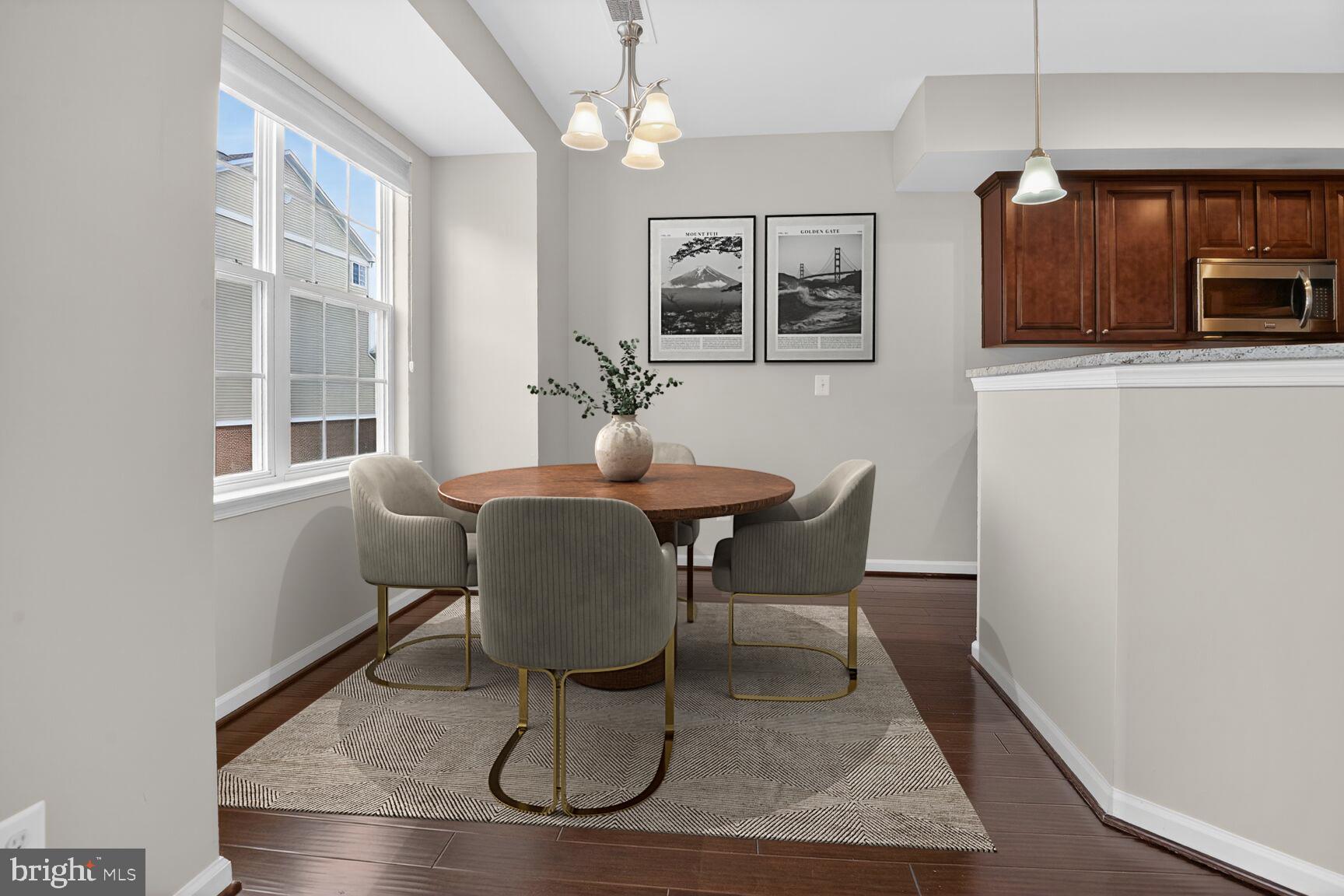 CASCADES PLACE CONDOMINIUM - Residential