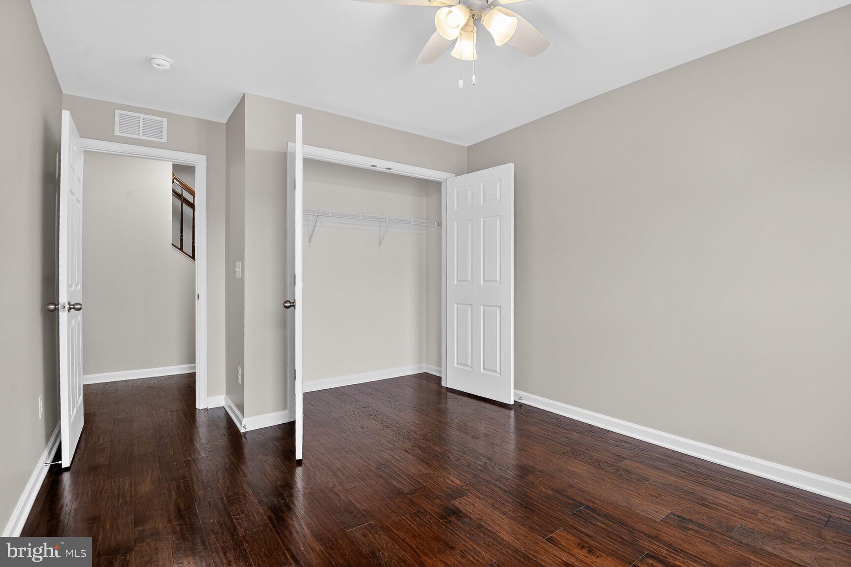 CASCADES PLACE CONDOMINIUM - Residential