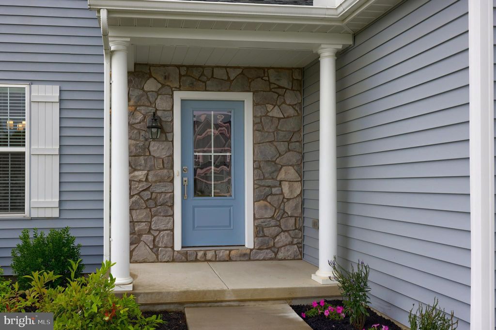 Photo of 346 Autumn Harvest Lane, Lititz, PA 17543 (MLS # PALA2054232)