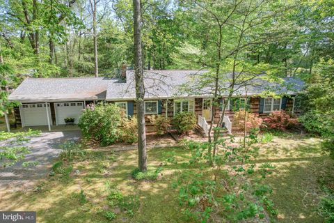 54 HUNTLEY CIRCLE DOVER DE 19901