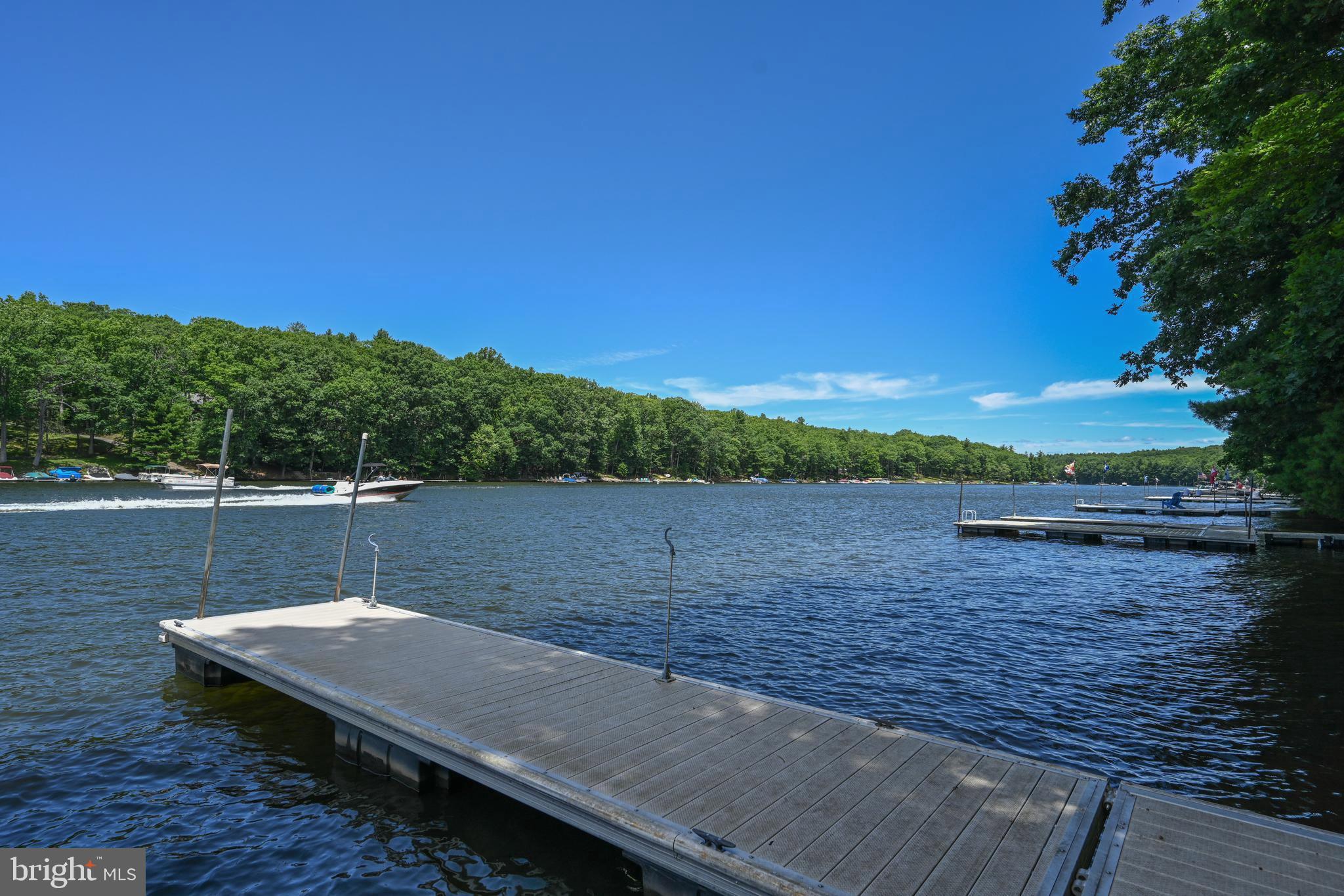 NORTH SHORE EAST - Residential