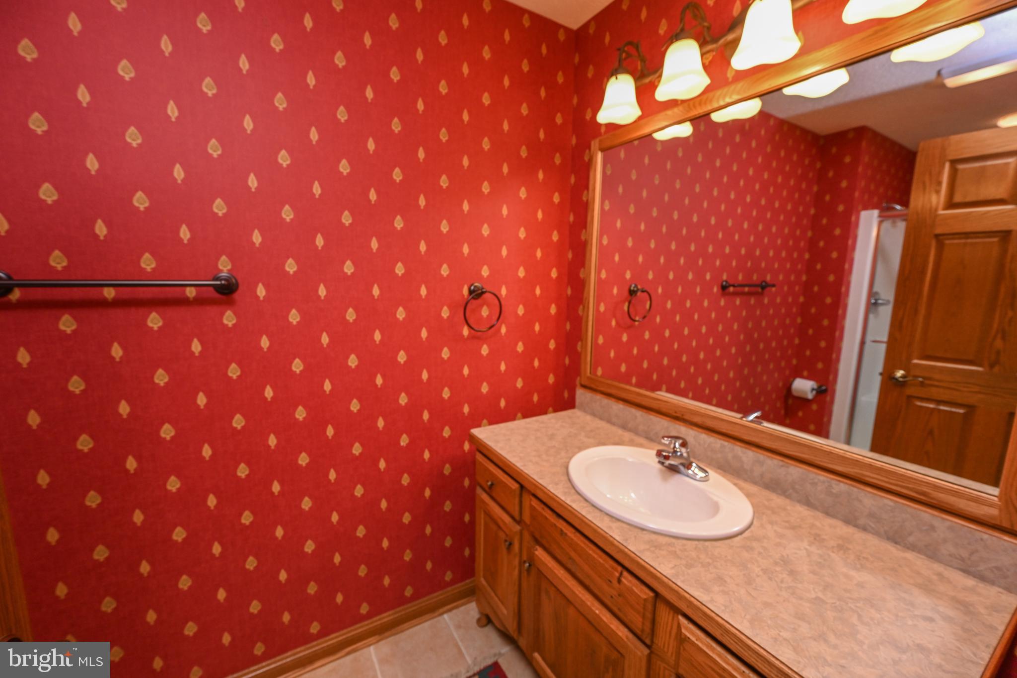 NORTH SHORE EAST - Residential