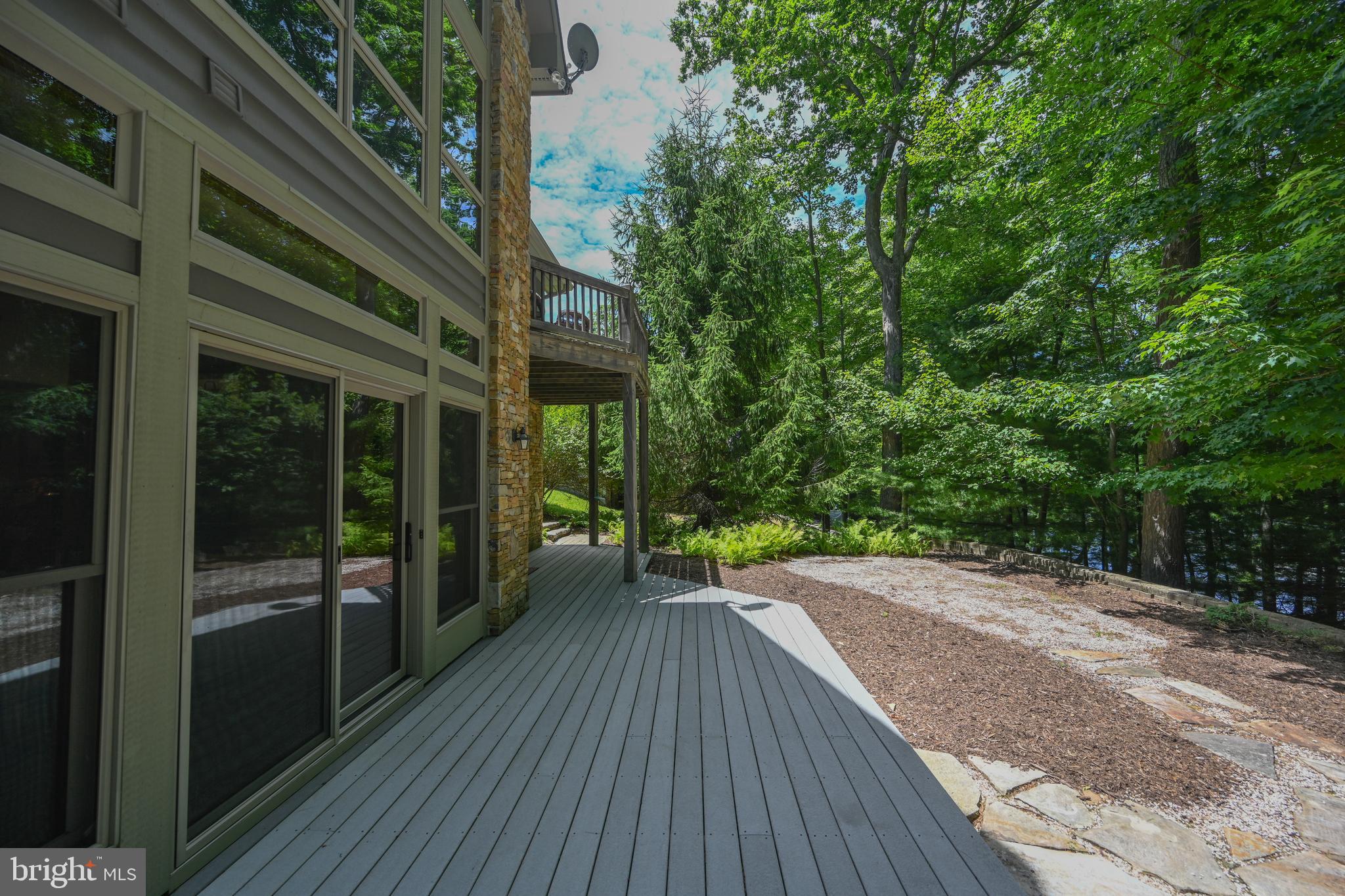 NORTH SHORE EAST - Residential