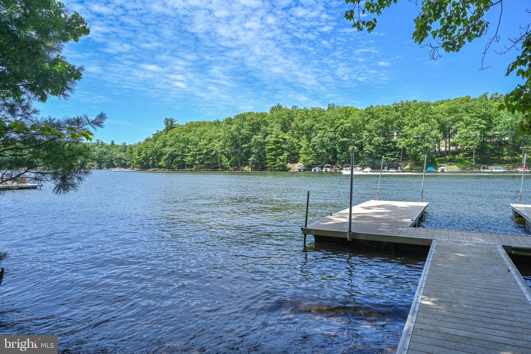 NORTH SHORE EAST - Residential