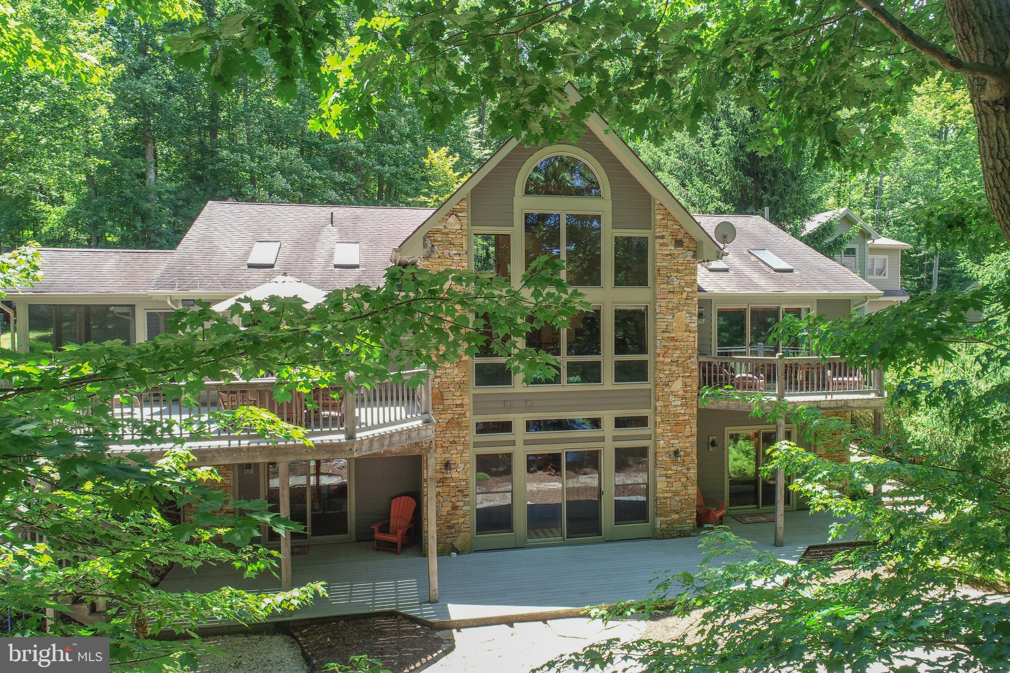 NORTH SHORE EAST - Residential