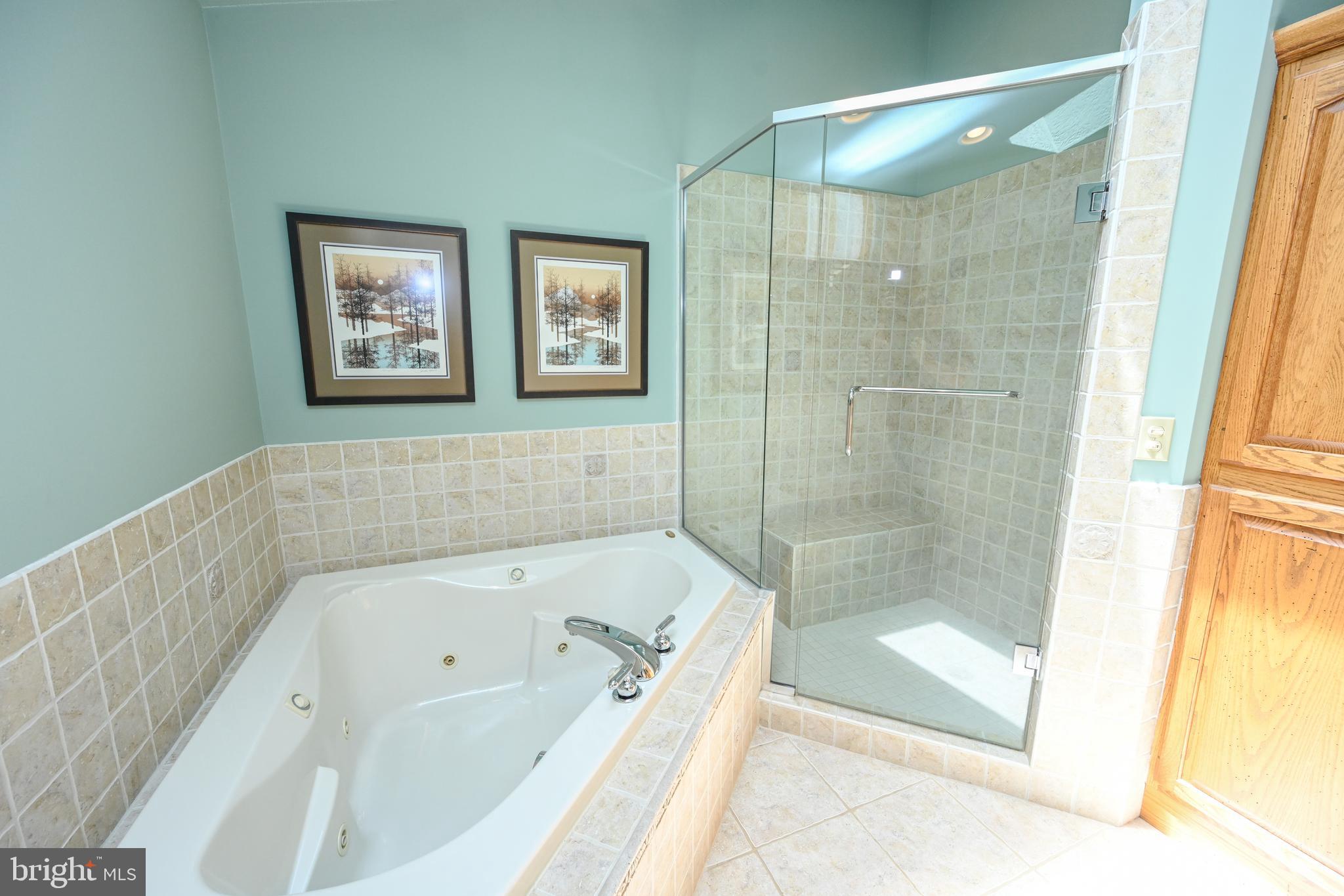 NORTH SHORE EAST - Residential