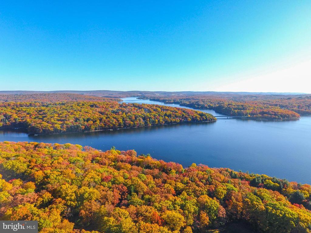 NORTH SHORE EAST - Residential