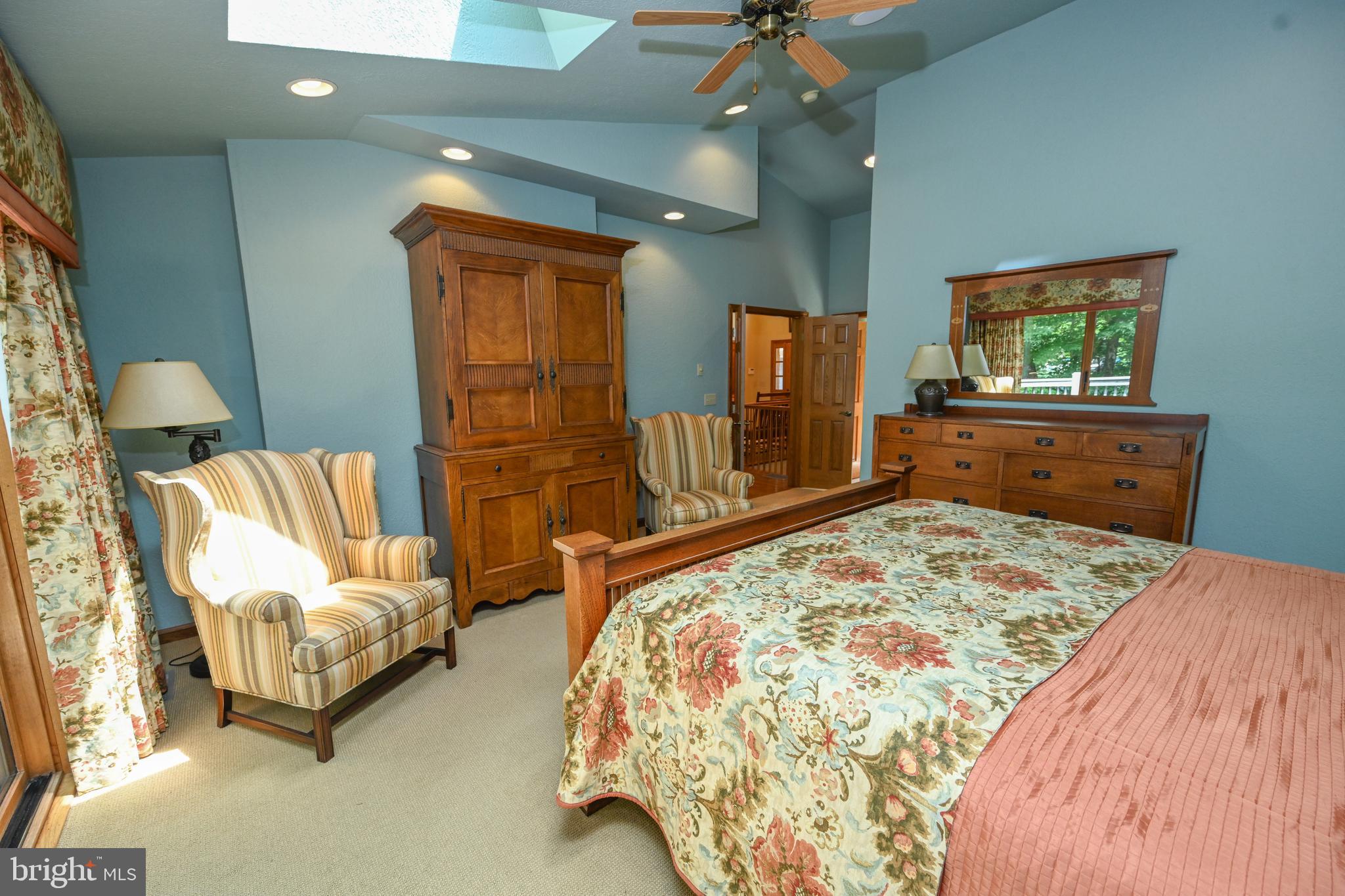 NORTH SHORE EAST - Residential