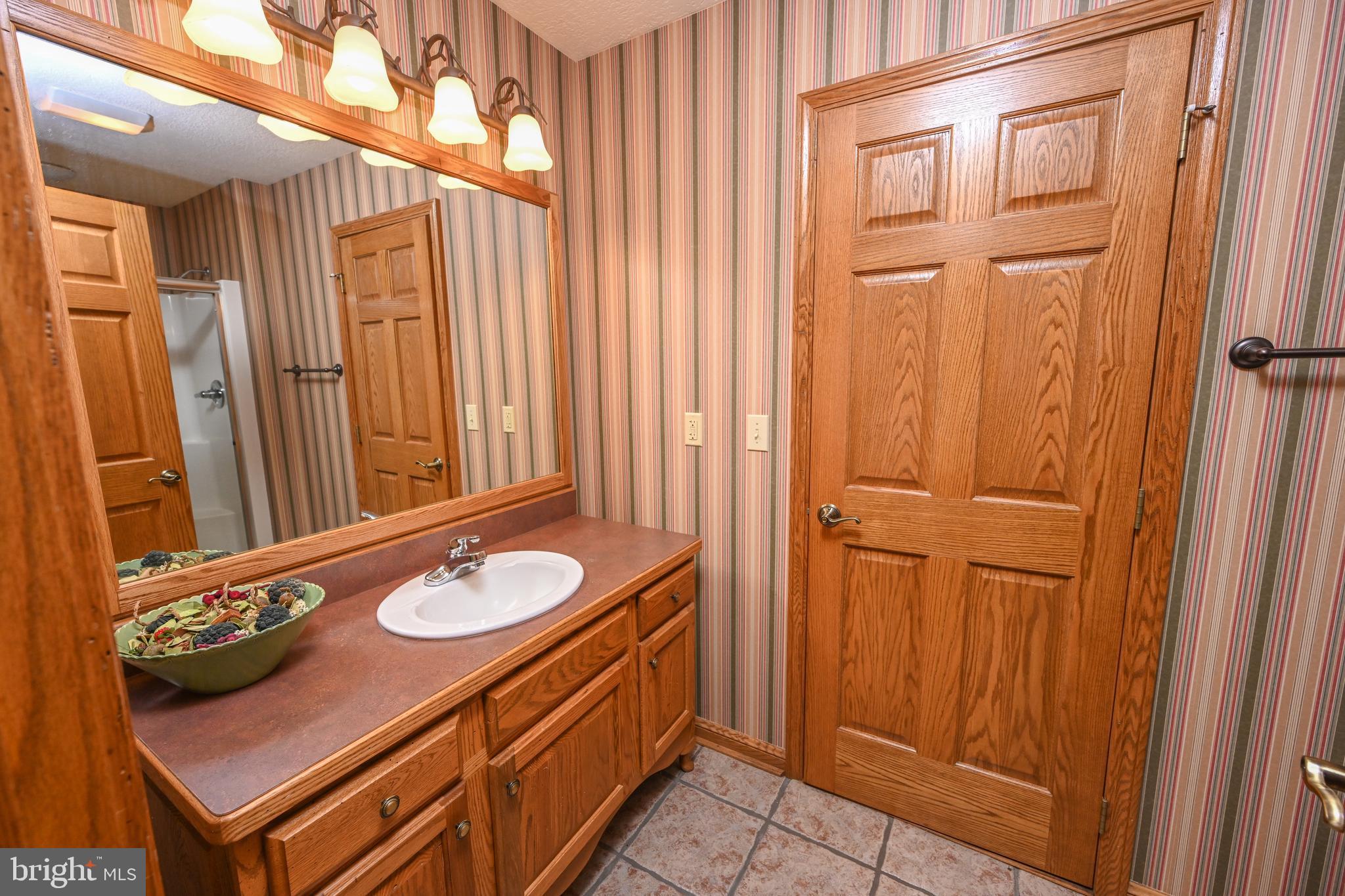 NORTH SHORE EAST - Residential