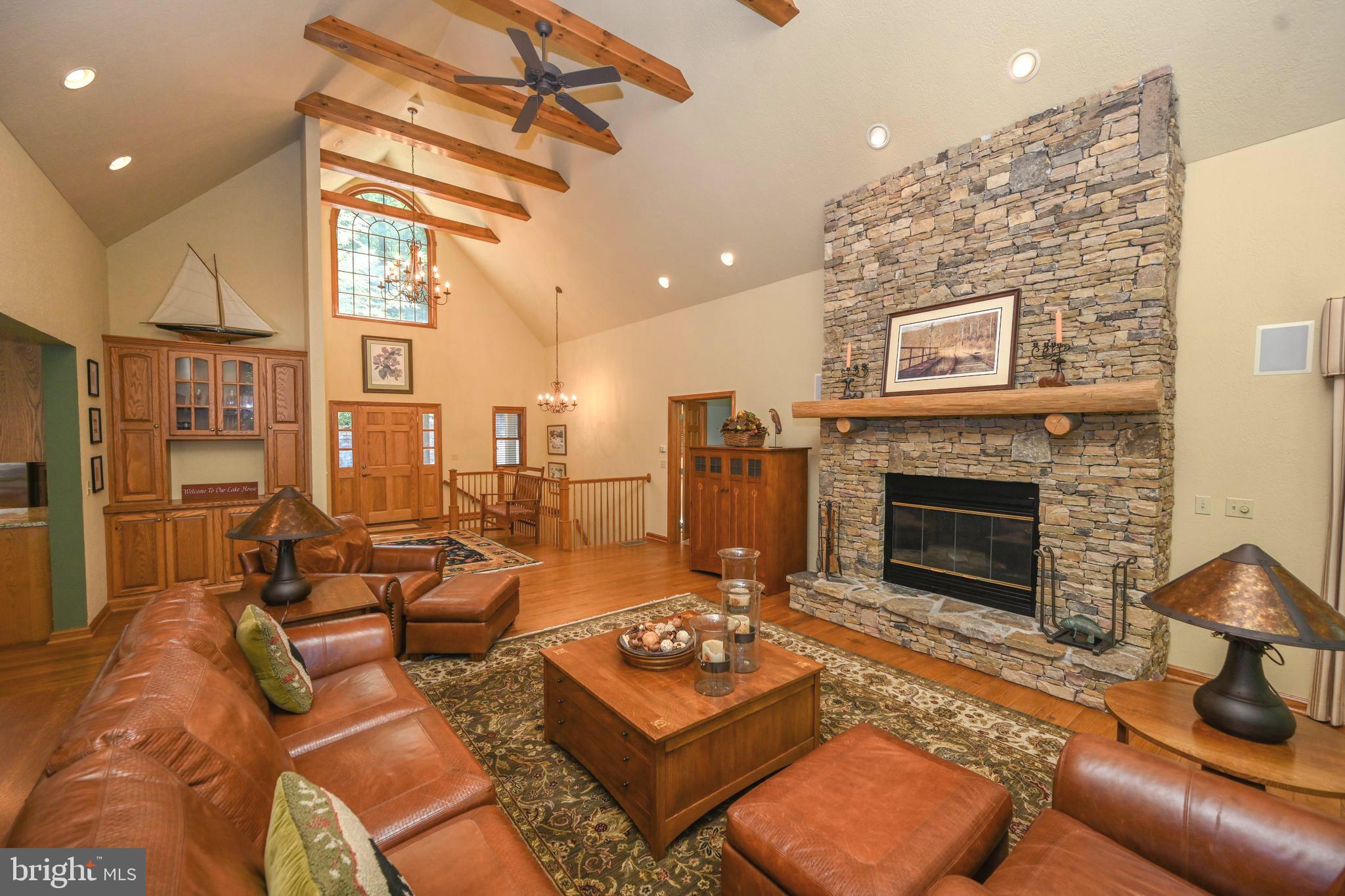 NORTH SHORE EAST - Residential