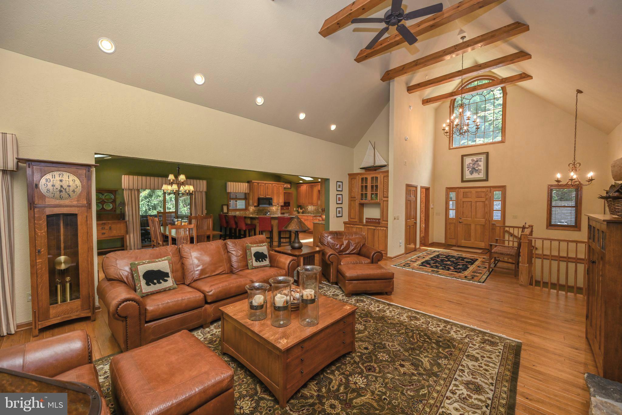 NORTH SHORE EAST - Residential